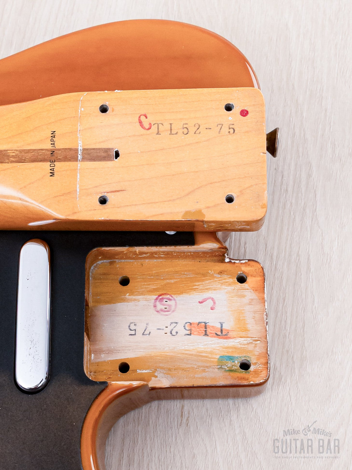 Neck heel and body neck pocket markings