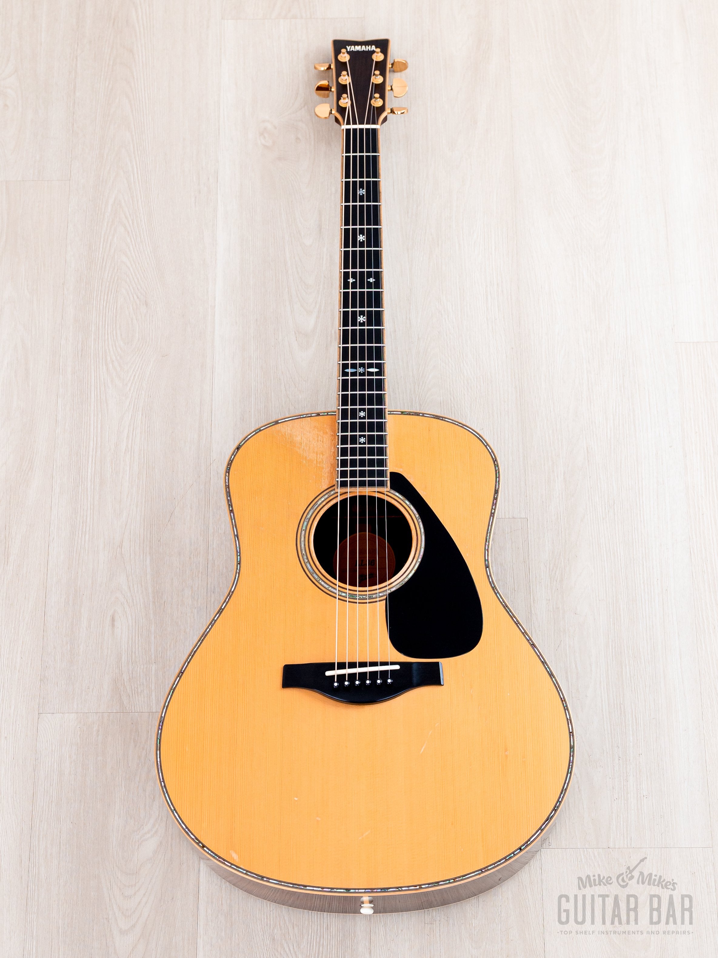 2008 Yamaha LL36 ARE Original Jumbo Acoustic Guitar Nitro Lacquer w/ C