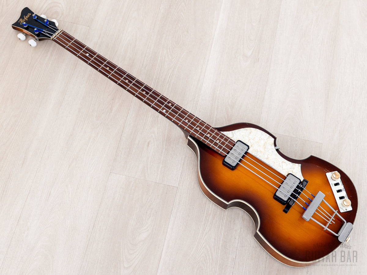 1960s Hofner 500/1 bass front diagonal