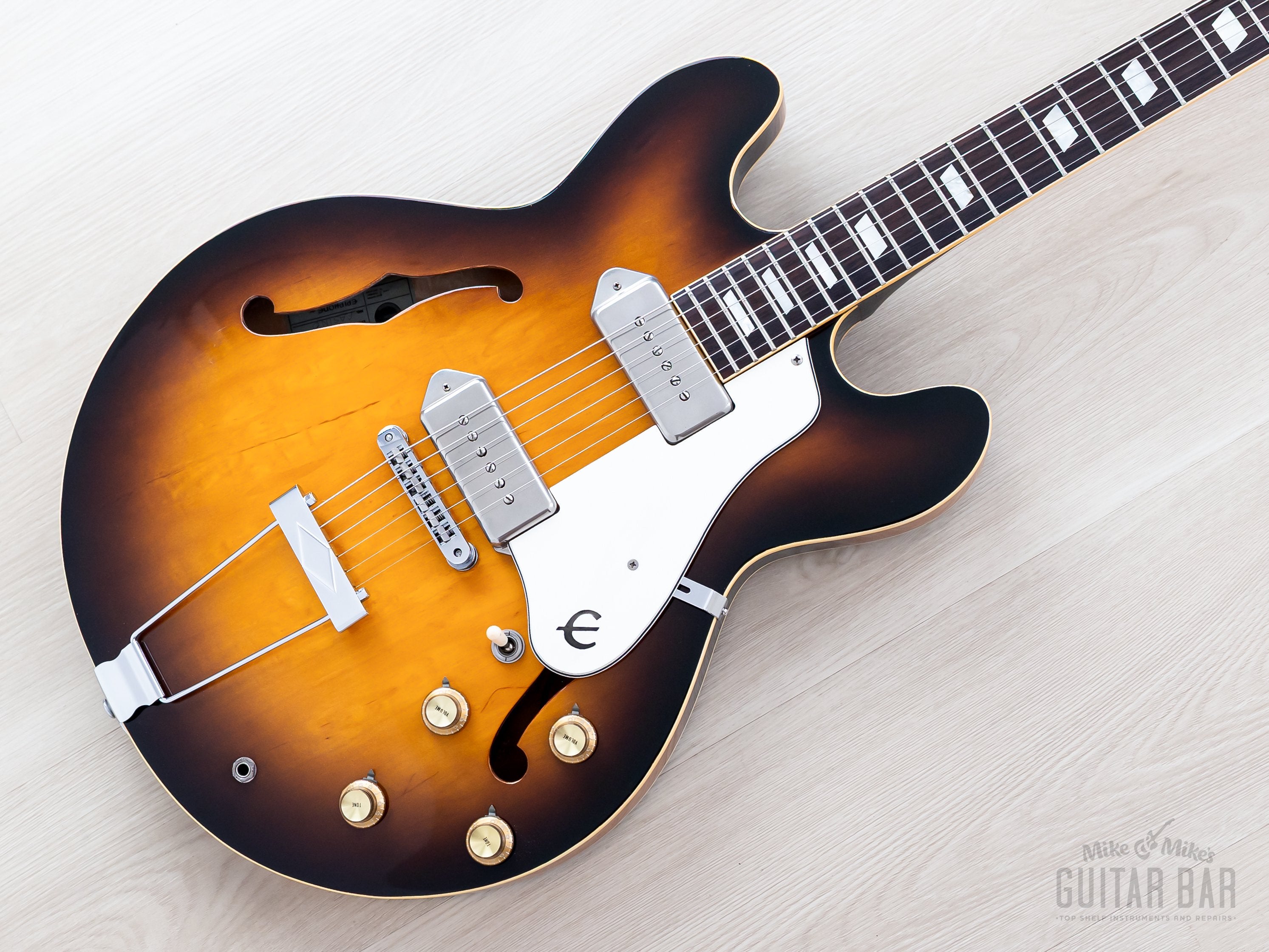 Epiphone Casino 日本製 80年代 1980 Epiphone Casino Vintage Guitar Tobacco Sunburst Near-Mint, Matsum
