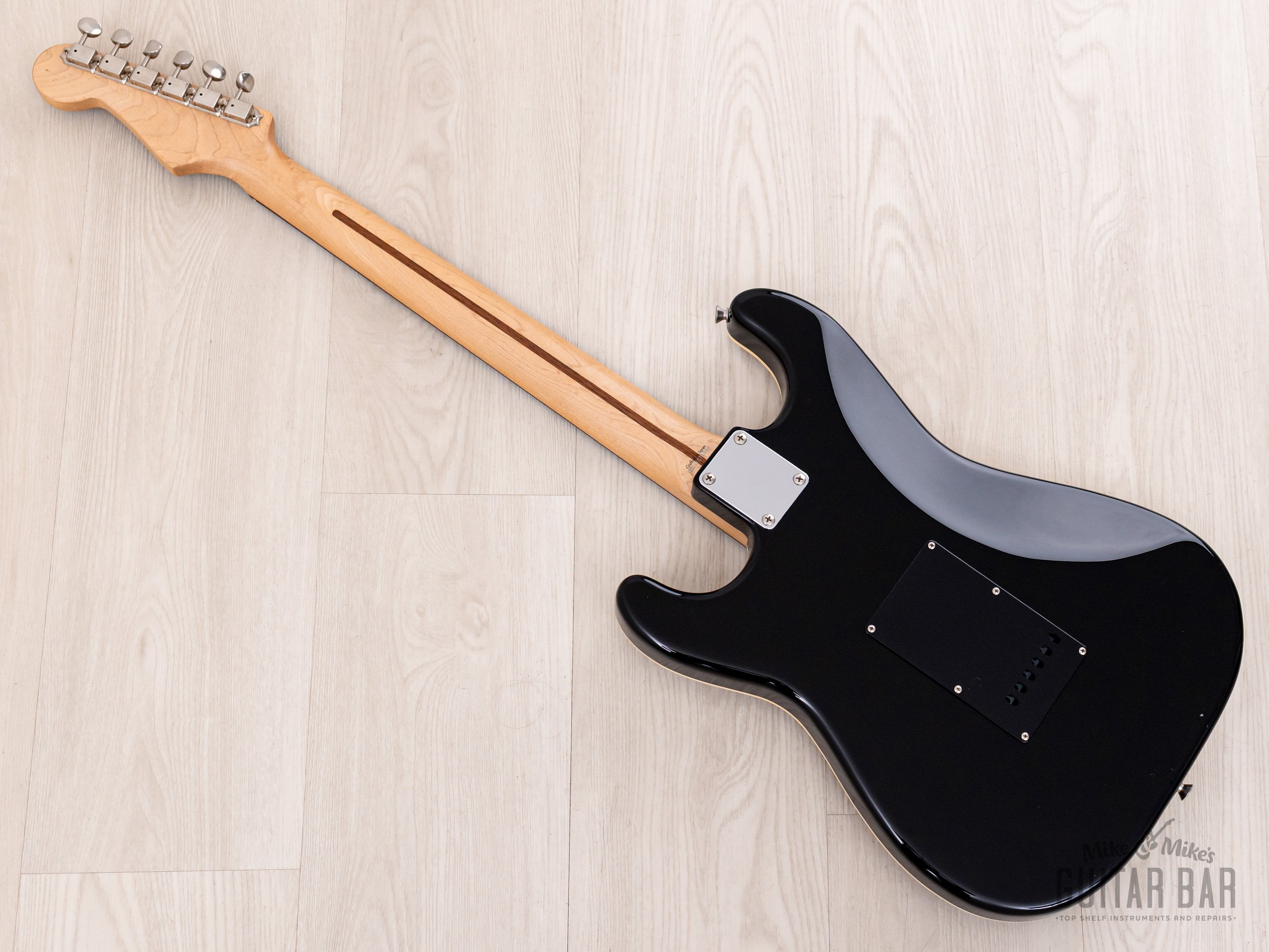 2004 Fender Aerodyne Stratocaster AST-65 Electric Guitar Black, Japan