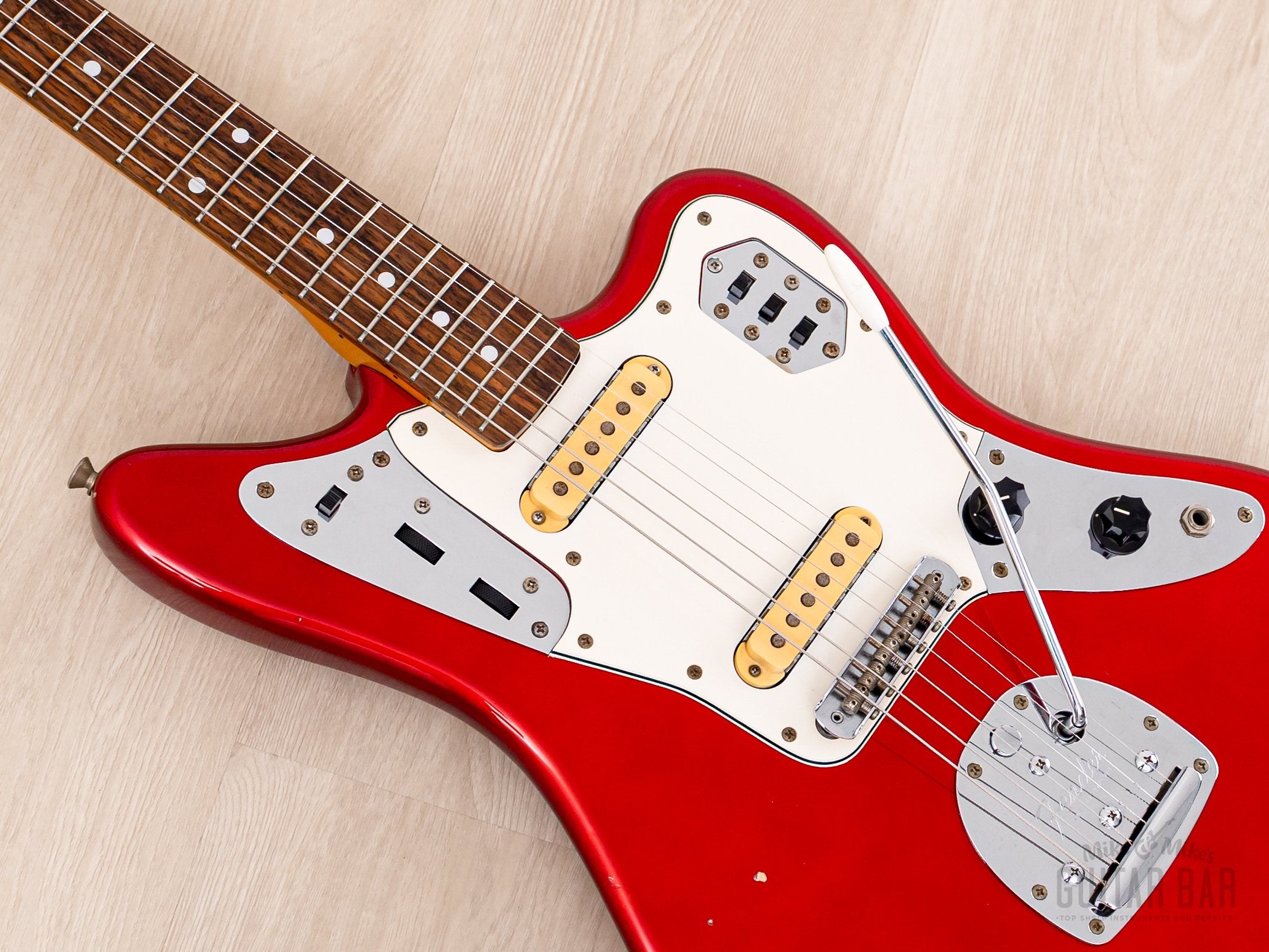 1999 Fender Jaguar '62 Vintage Reissue JG66-85 Candy Apple Red + Headstock, Japan CIJ