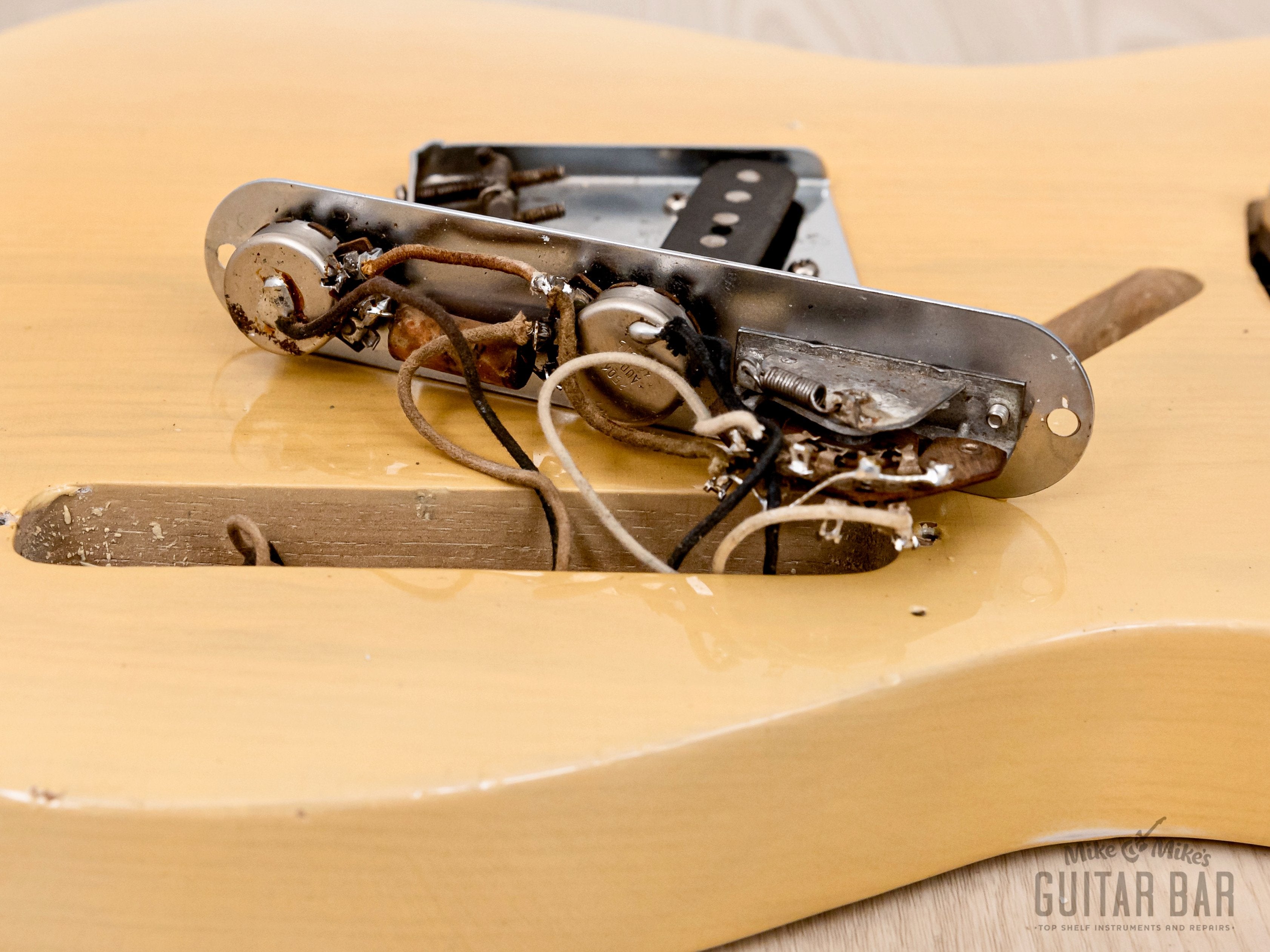 1955 Fender Telecaster Vintage Guitar Blonde (Riggio Finish) w/ Tweed Case