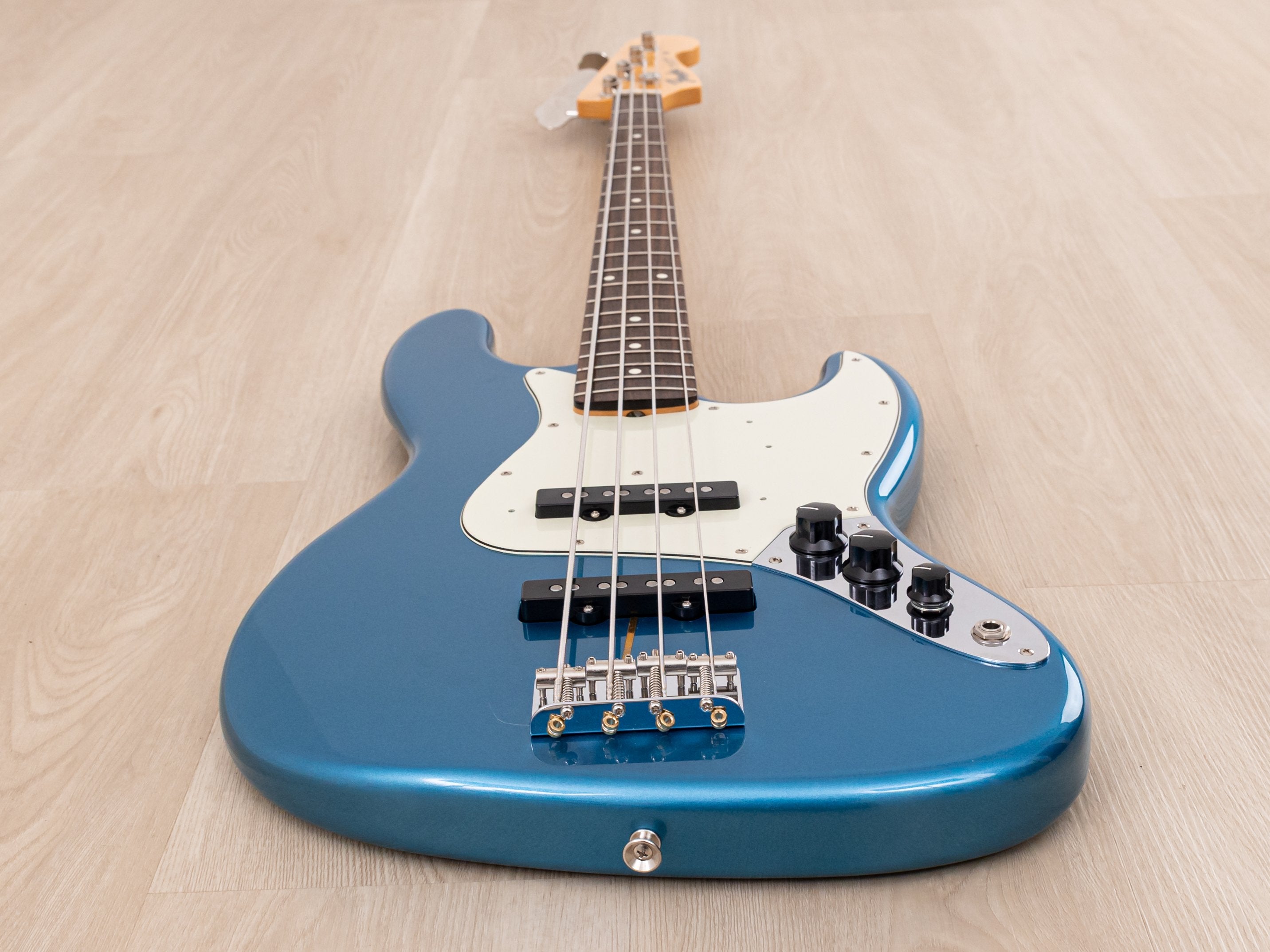 2020 Fender Traditional II '60s Jazz Bass Lake Placid Blue, Near-Mint