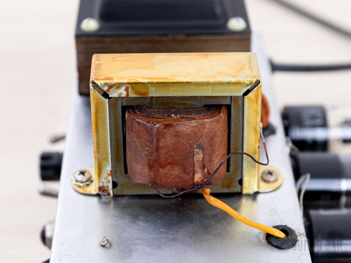 Fender Deluxe 5E3 tweed transformer detail