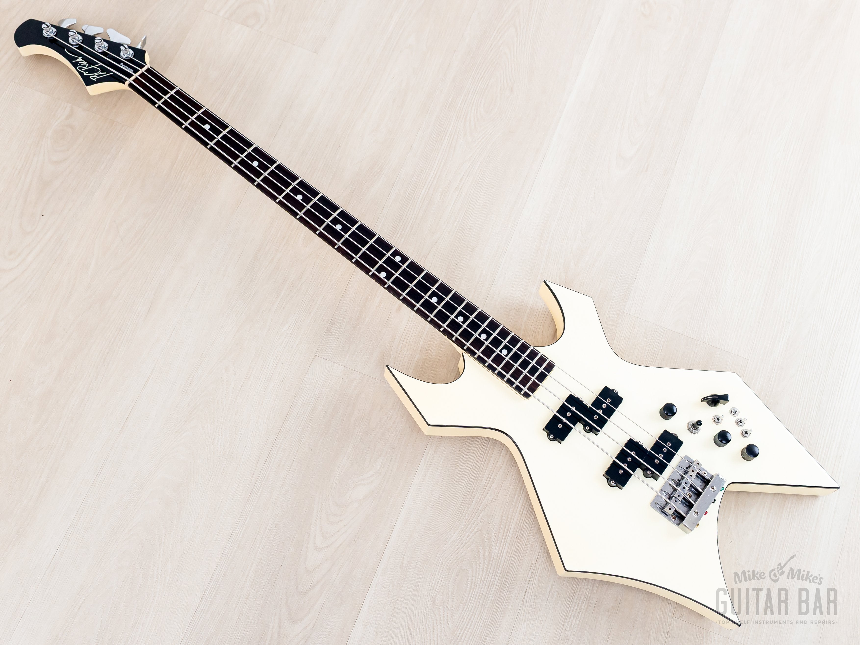1985 B.C. Rich Warlock Bass NJ Series White Nikki Sixx w/ Active Pream