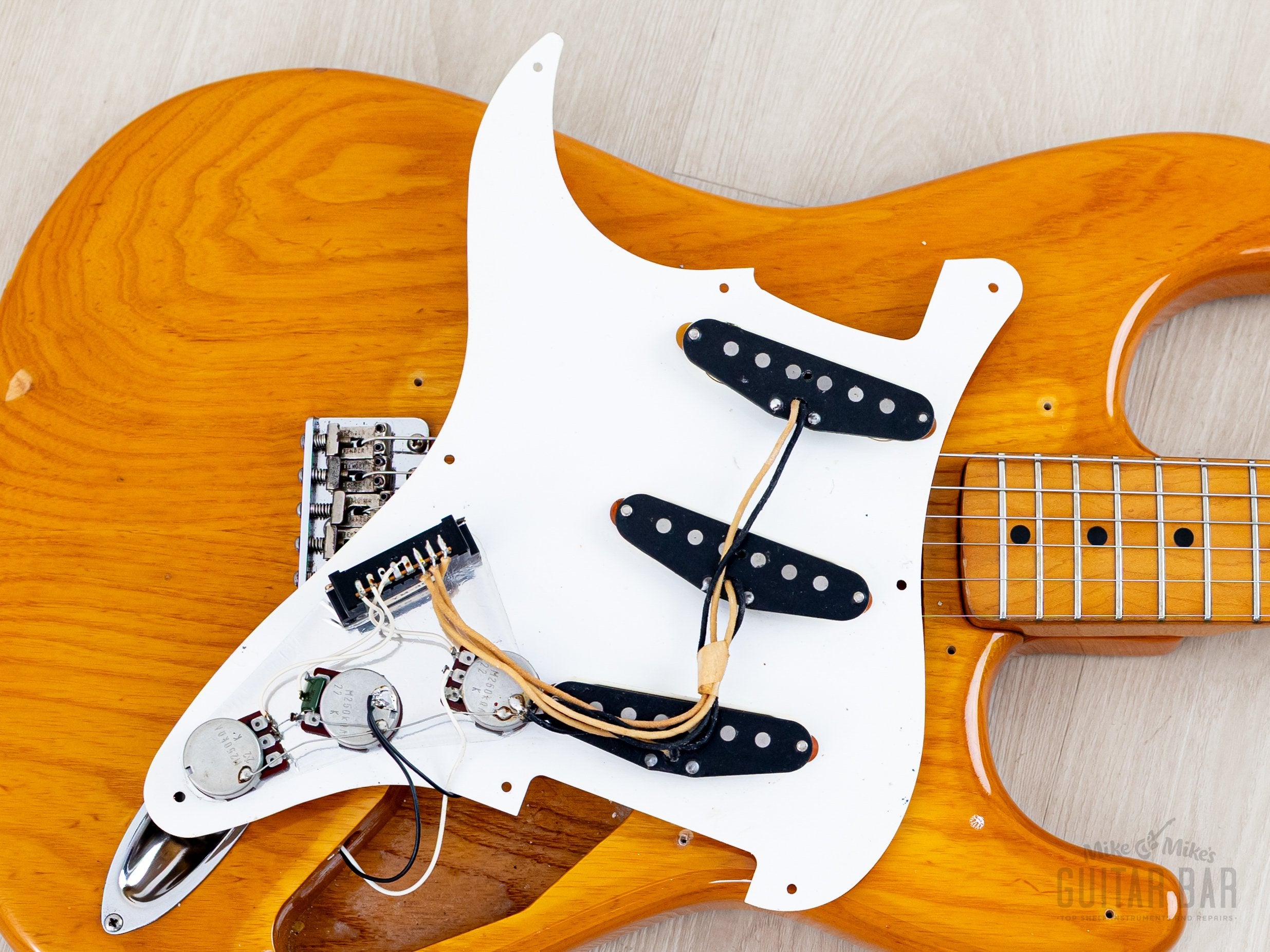 1992 Fender Stratocaster '54 Vintage Reissue ST54-75RV w/ V Neck, Lacq