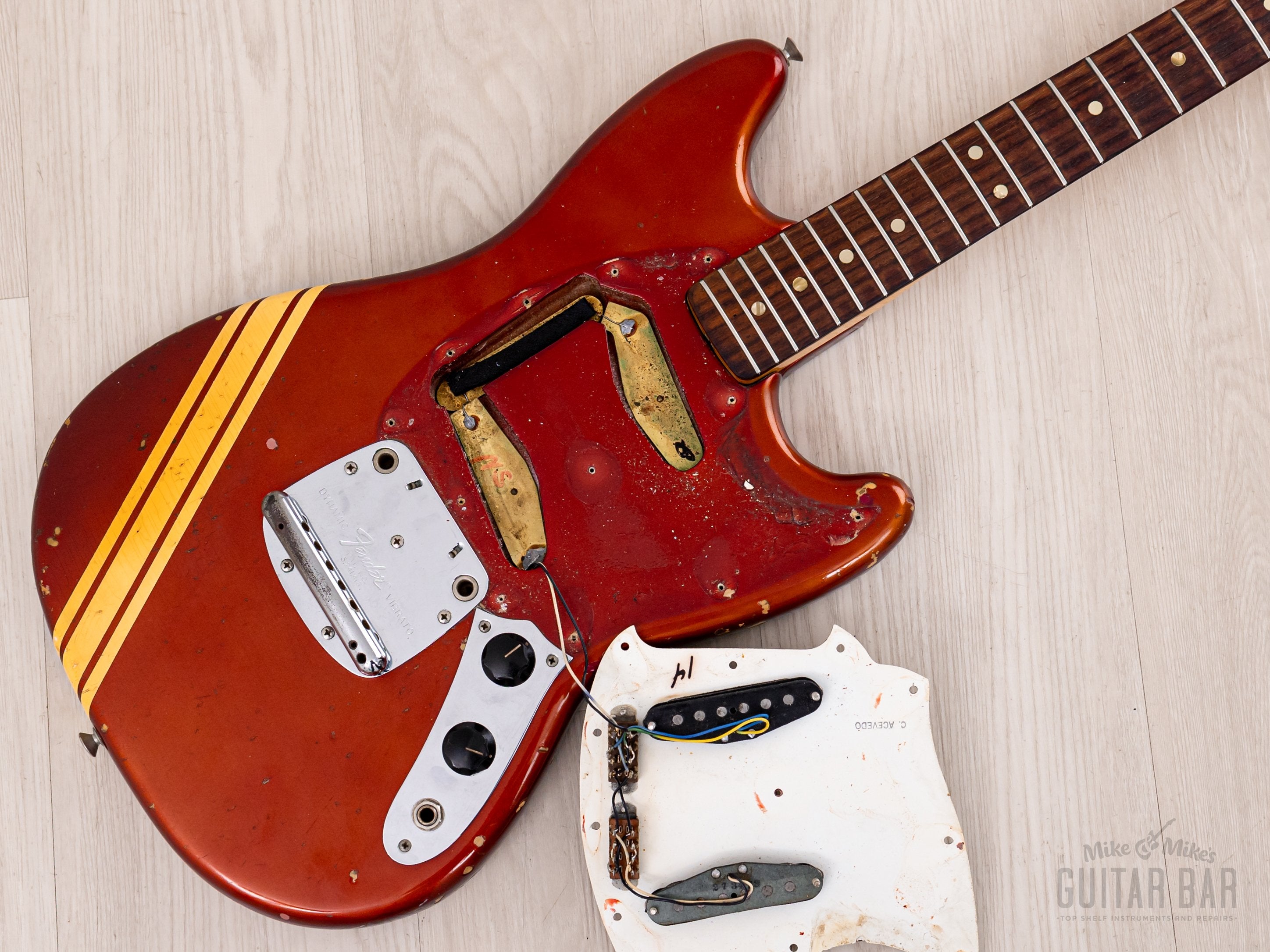 1974 Fender Competition Mustang Vintage Offset Guitar Competition Red