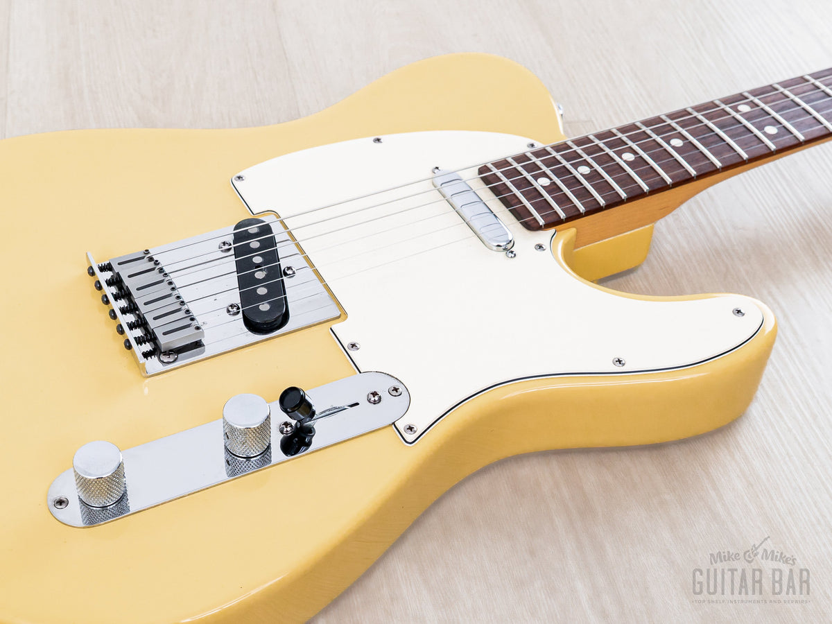 1988 Fender American Standard Telecaster Vintage White, body close-up