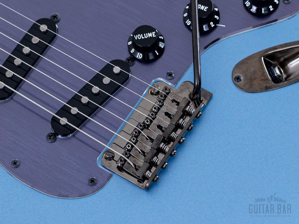 Bridge pickup and two-point vibrato close-up