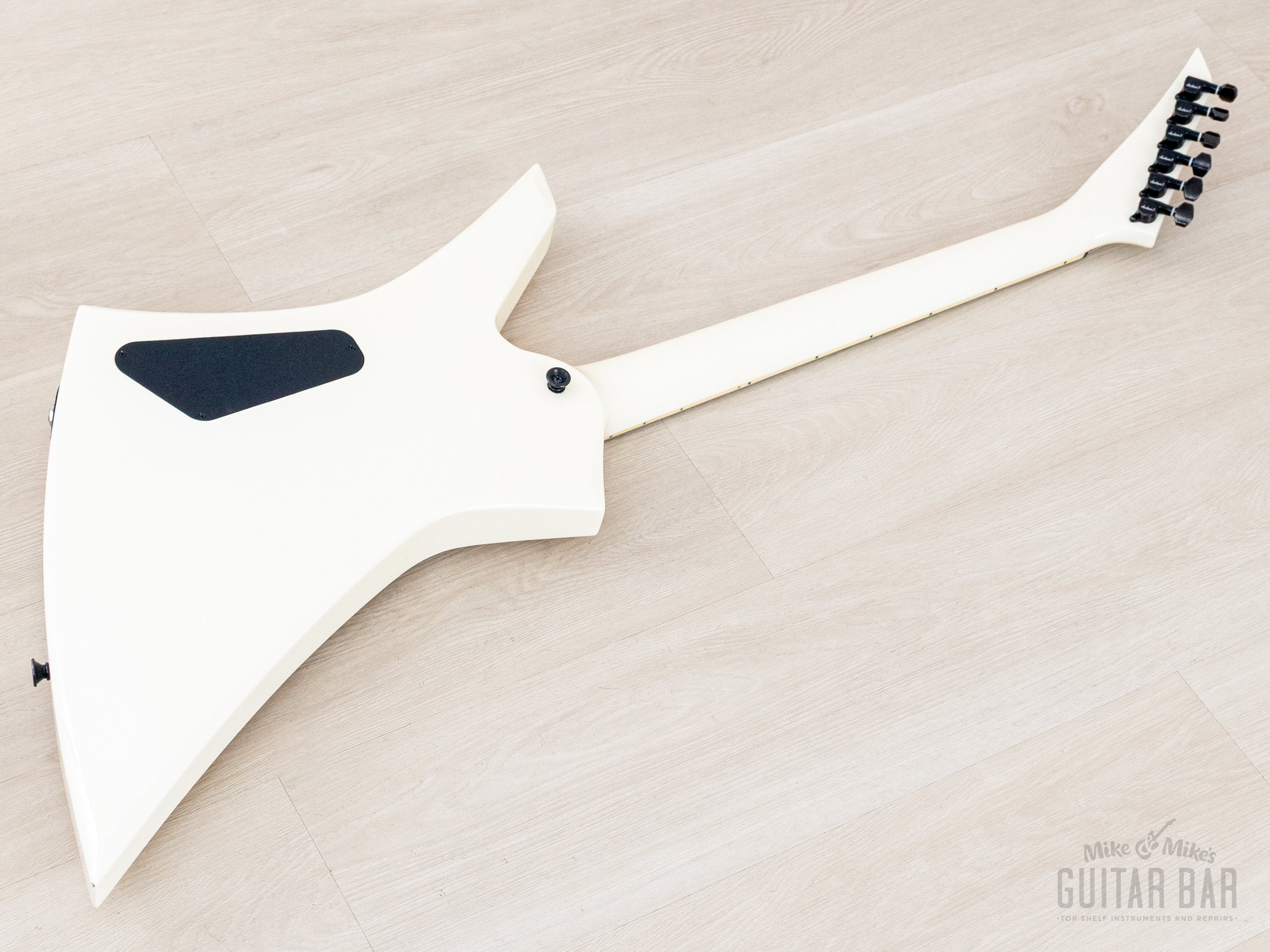 2013 Jackson Custom Shop Kelly Mike Shannon Masterbuilt Snow White Pea