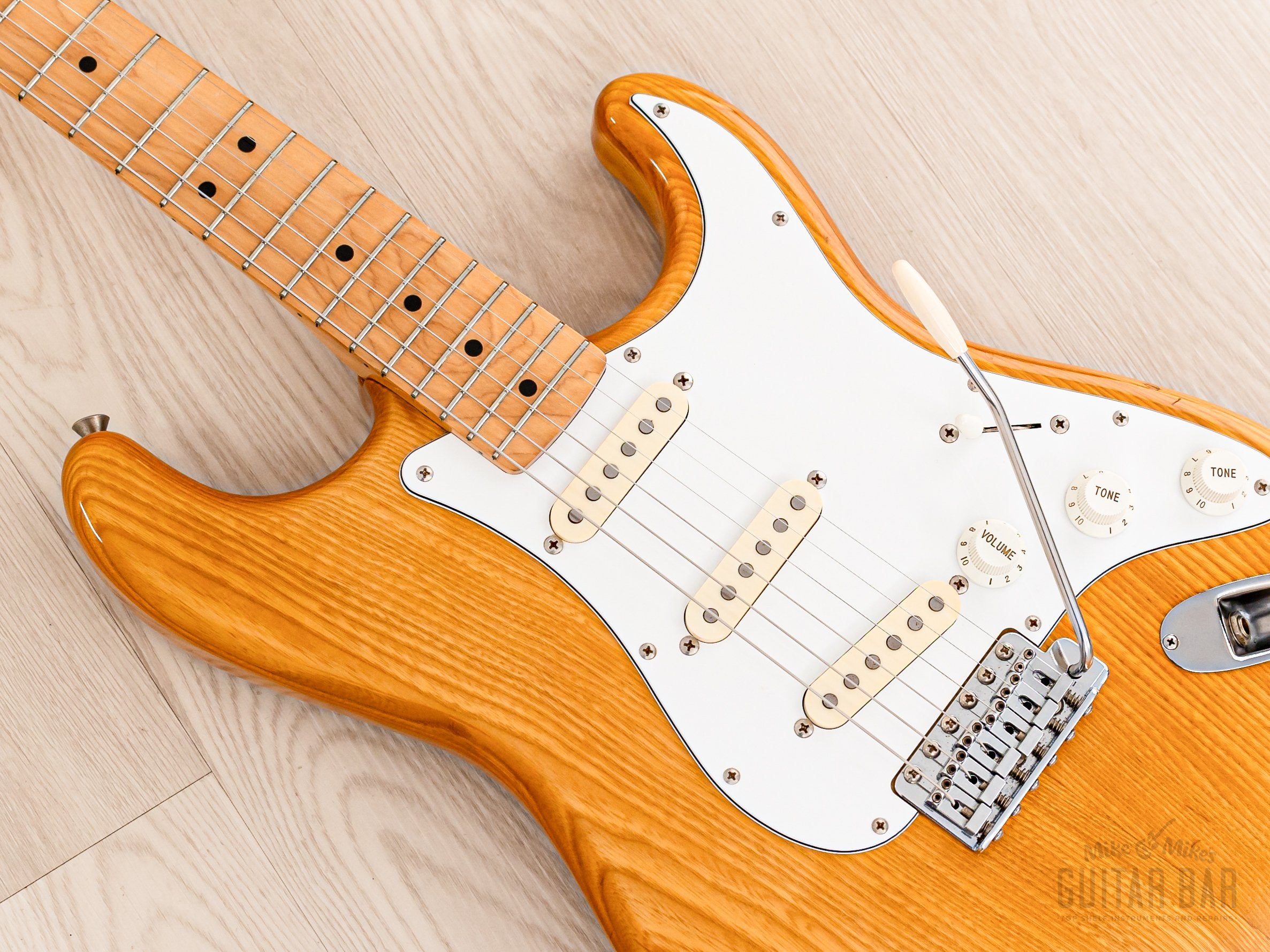 1990 Fender Stratocaster ‘72 Vintage Reissue ST72-500 Natural Ash w/ Case, Japan MIJ Fujigen