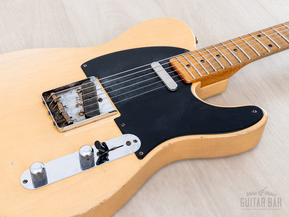 2016 Danocaster Single Cut Blackguard Butterscotch, body close-up
