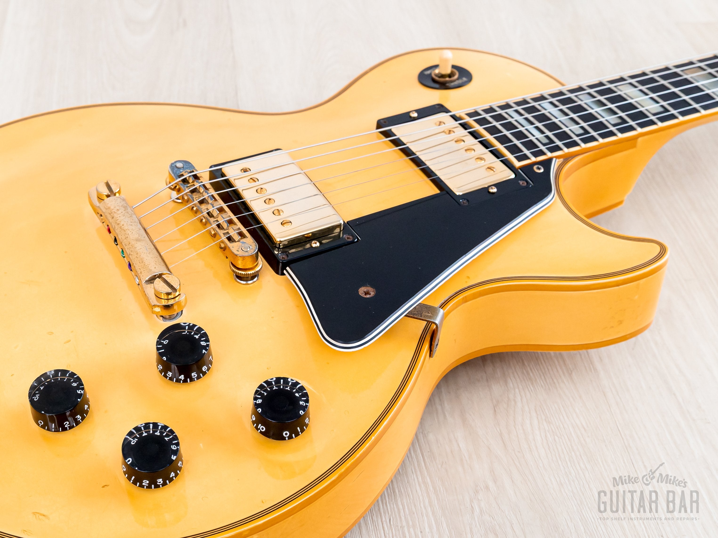 1987 Gibson Les Paul Custom Alpine White w/ Tim Shaw PAFs, Case
