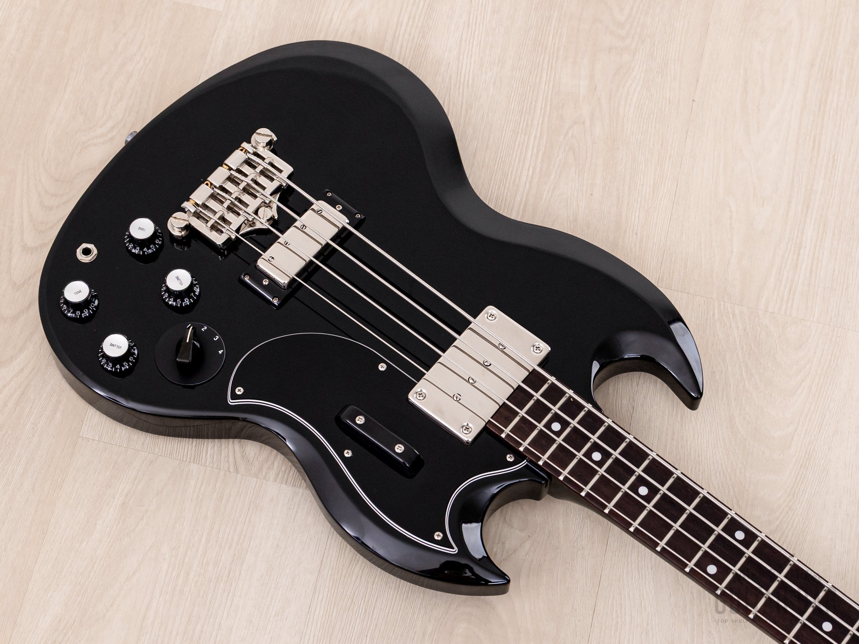 2002 Epiphone Elite EB-3 Short Scale Bass Ebony w/ Open Book Headstock, GIbson USA Pickups, Case & Hangtag, Japan