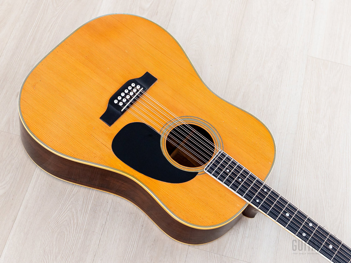 1968 Martin D12-35 12-string - body angle with neck