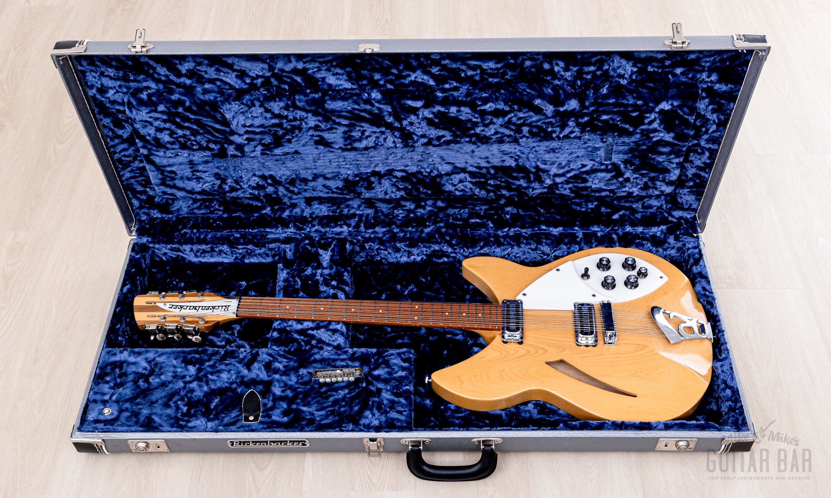 1966 Rickenbacker 330/12 Vintage 12-String Electric Guitar Mapleglo w/