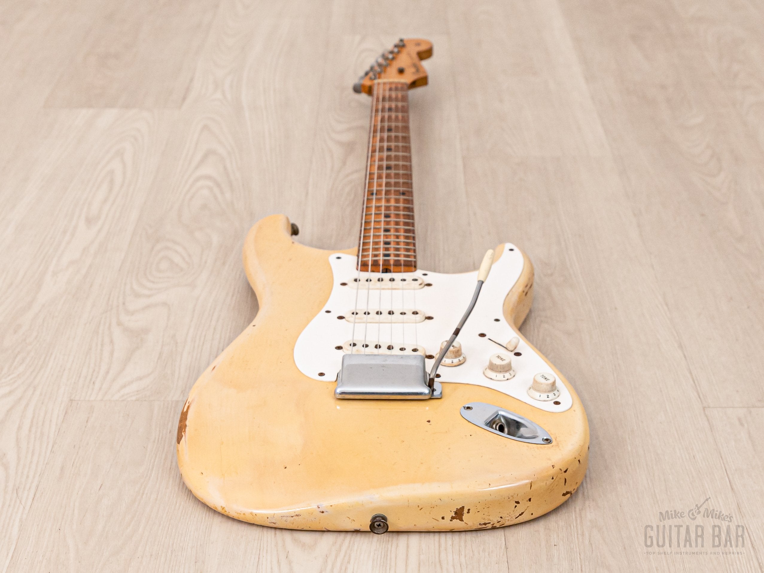 1956 Fender Stratocaster Vintage Guitar One-Piece Ash, Blonde w/ V Neck & Tweed Case