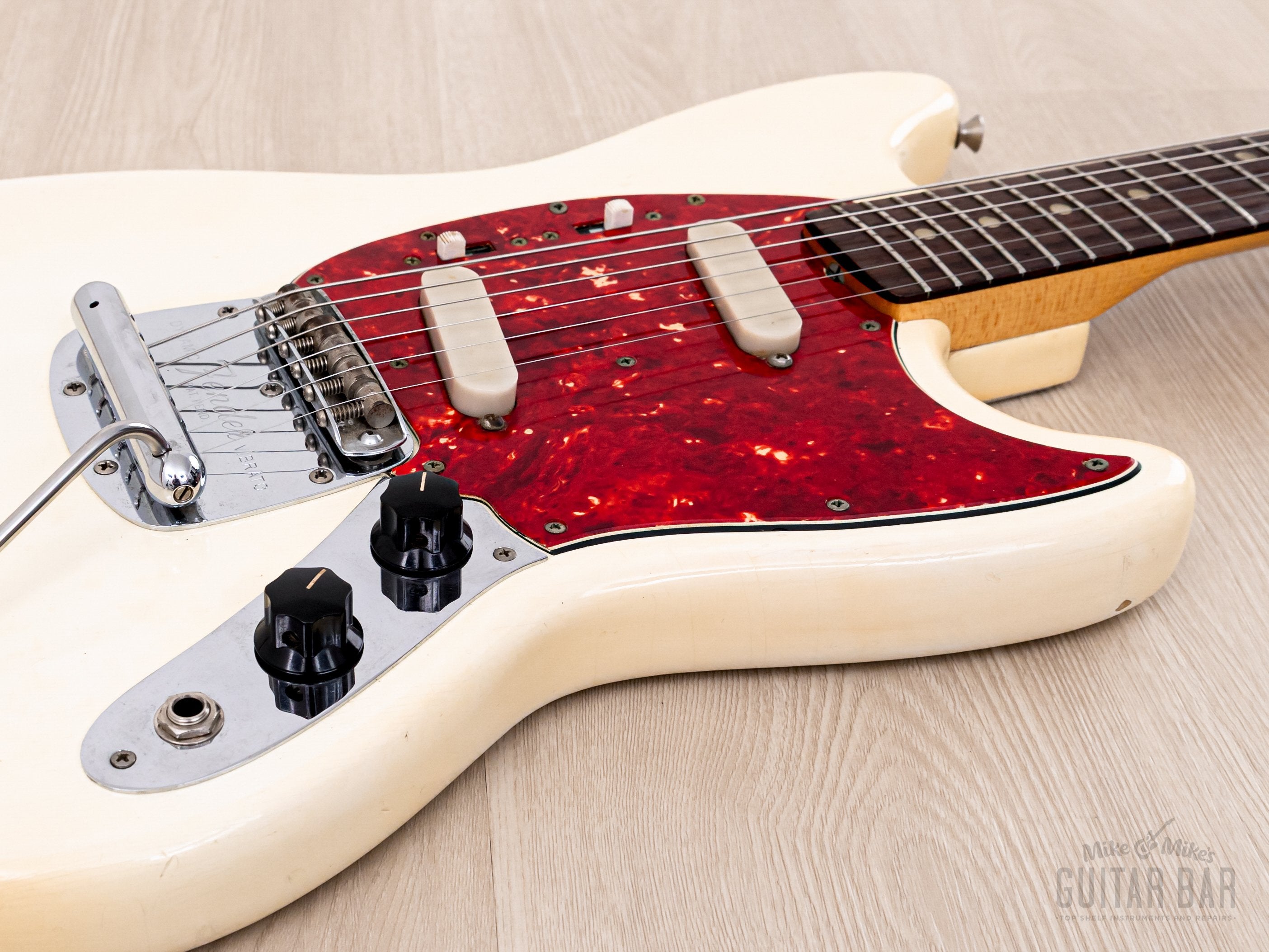 1966 Fender Mustang Vintage Offset Electric Guitar Olympic White 100% Original w/ Slab Brazilian Board, Case