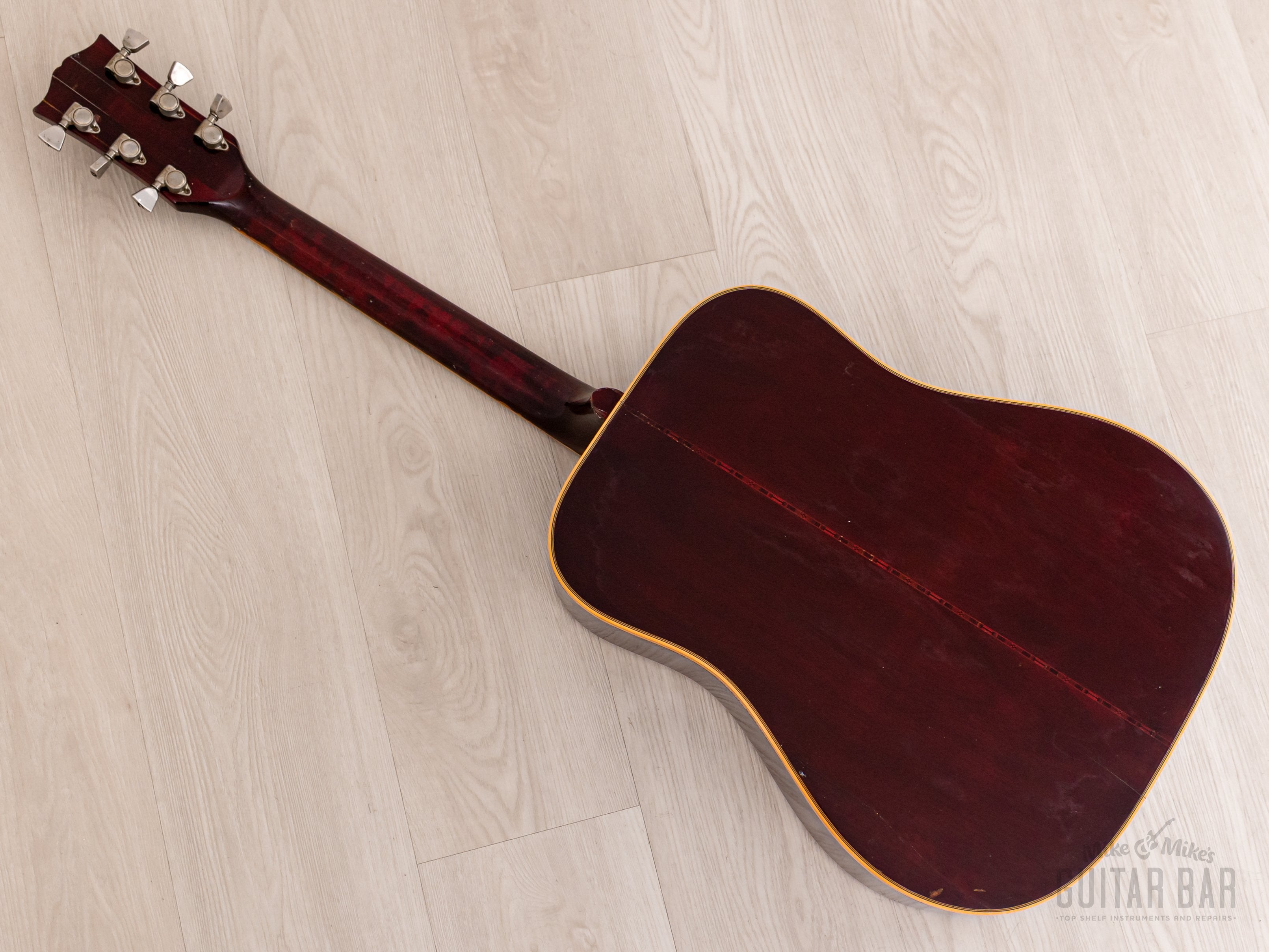 1976 Gibson Hummingbird Custom Vintage Dreadnought Acoustic Guitar Sunburst w/ Case