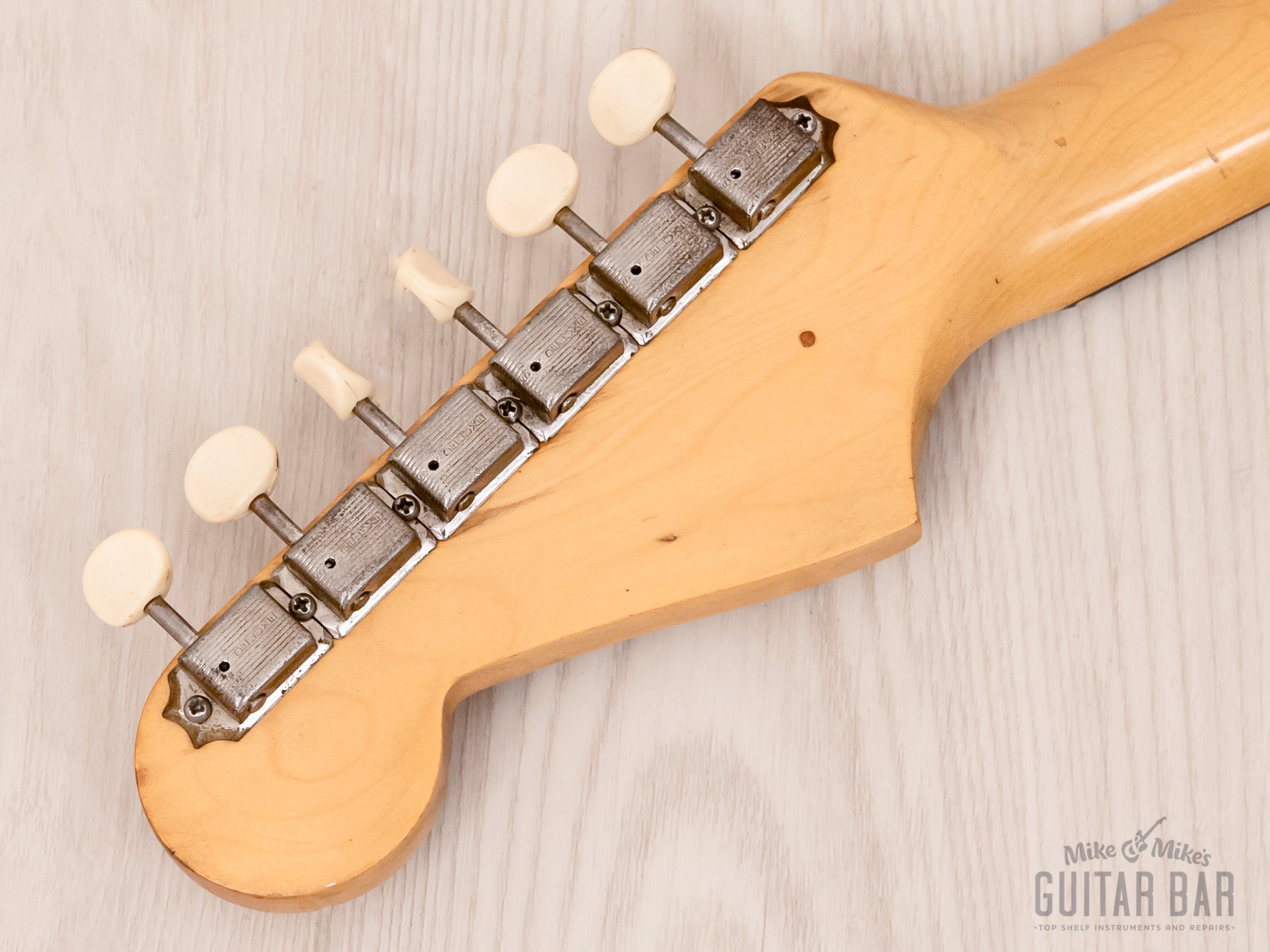 1963 Fender Duo Sonic Vintage Short Scale Guitar w/ Mahogany Body, 100