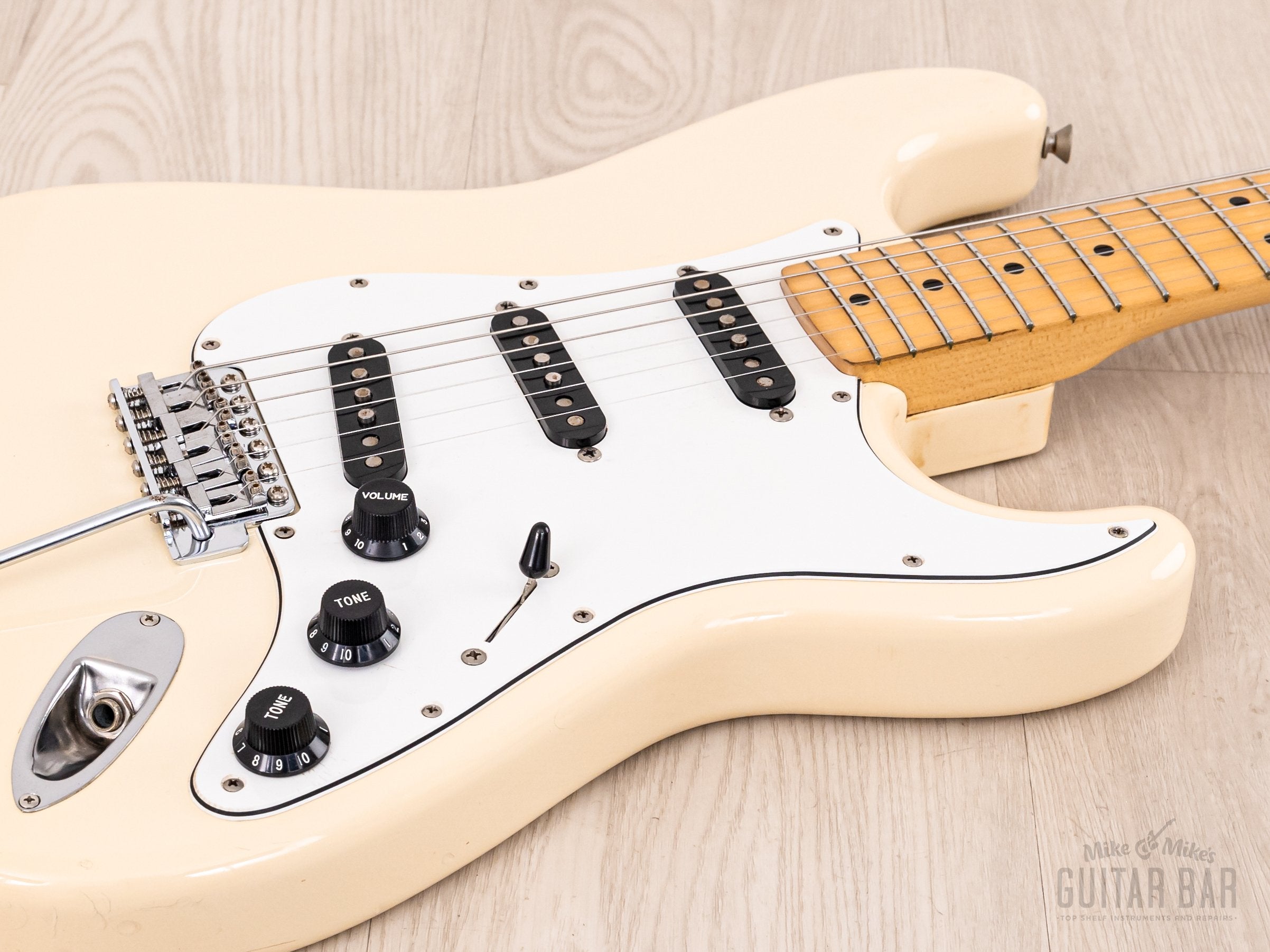 2002 Fender '72 Stratocaster ST72-58US Olympic White w/ American Vintage 57/62 Pickups, Japan CIJ