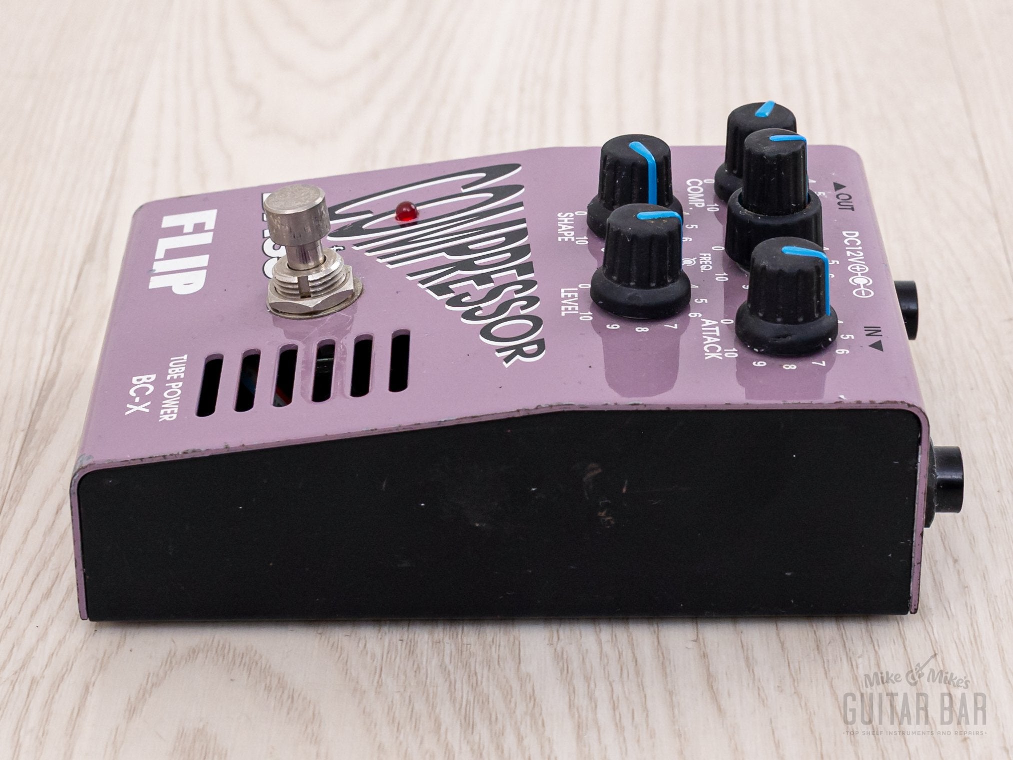 Guyatone Flip BC-X Compressor For Bass Tube-Driven Effects Pedal