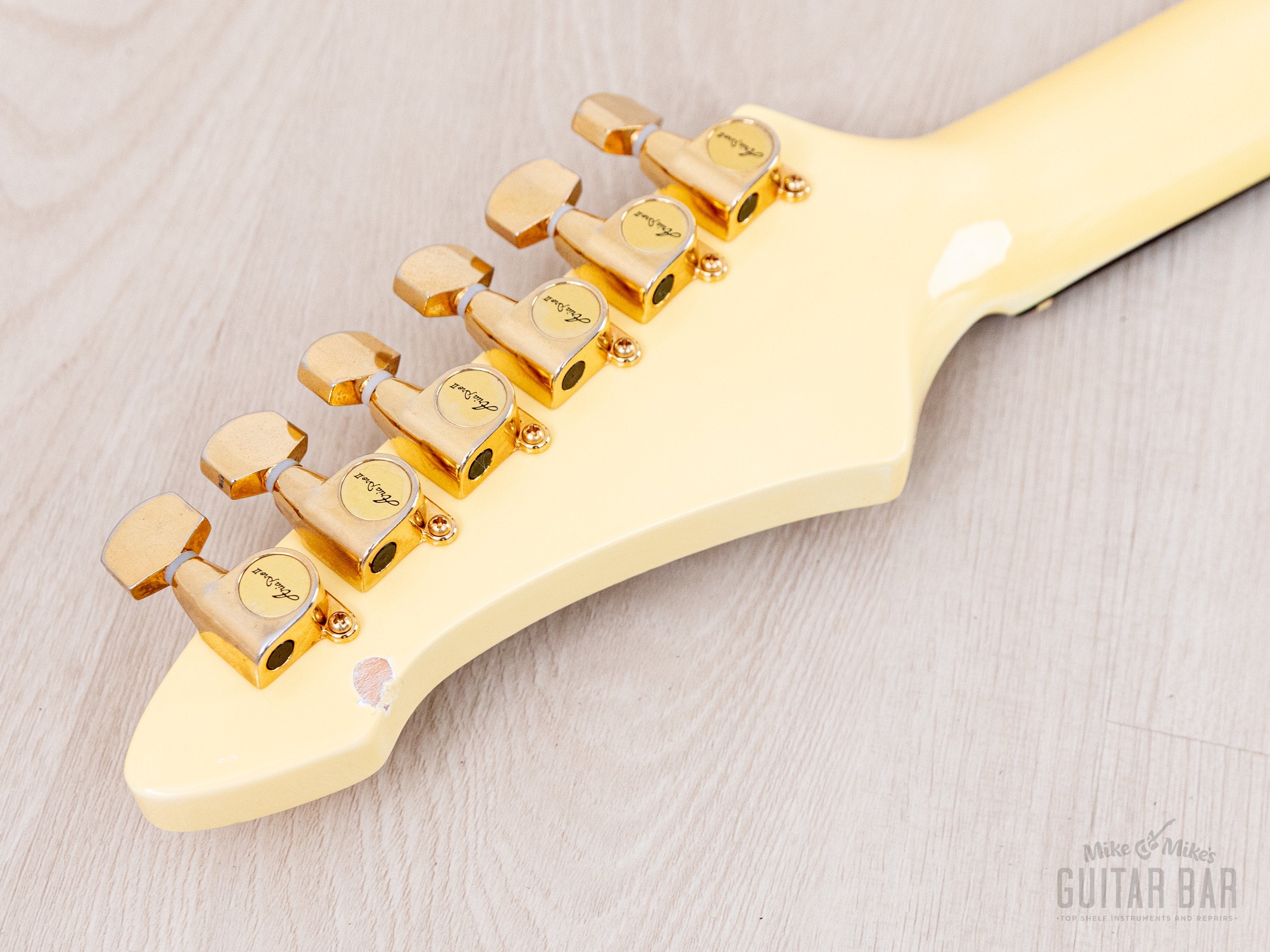 1983 Aria Pro II ZZ Deluxe Explorer White/Thunderbolt w/ Gold Hardware