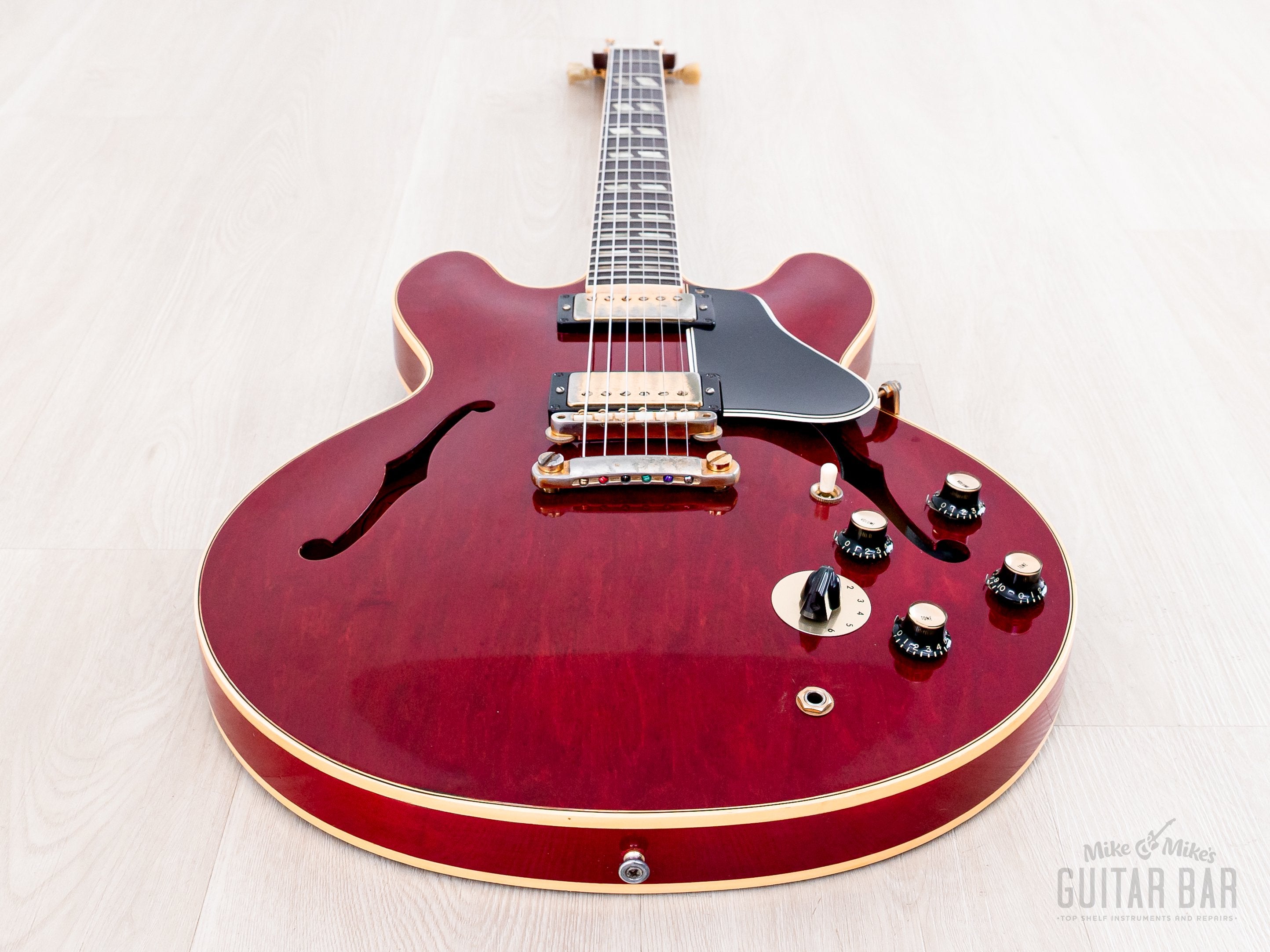 1964 Gibson ES-345 Vintage Semi-Hollow Guitar Cherry, Collector-Grade