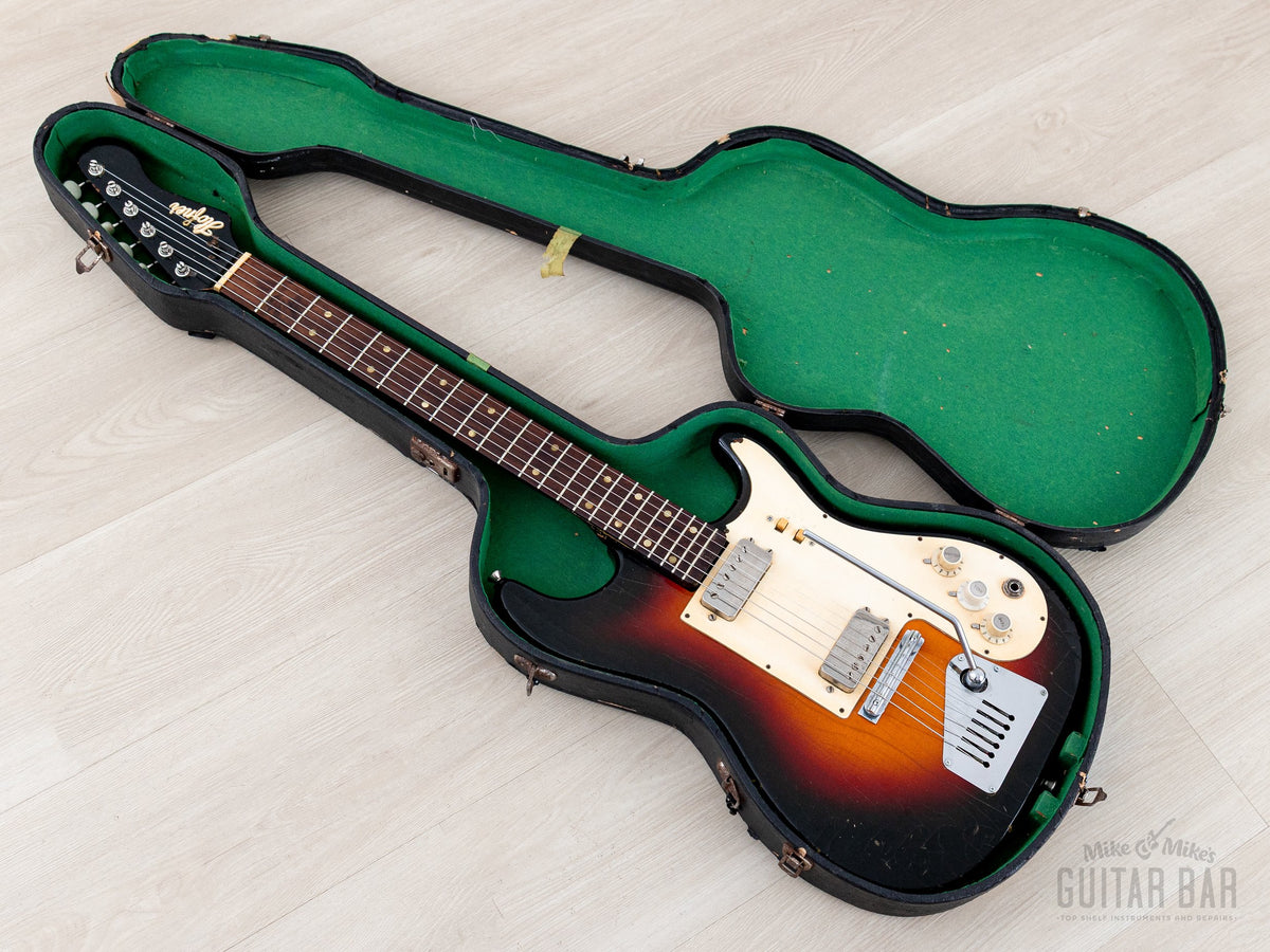 1960s Hofner 172/S in its original case, open