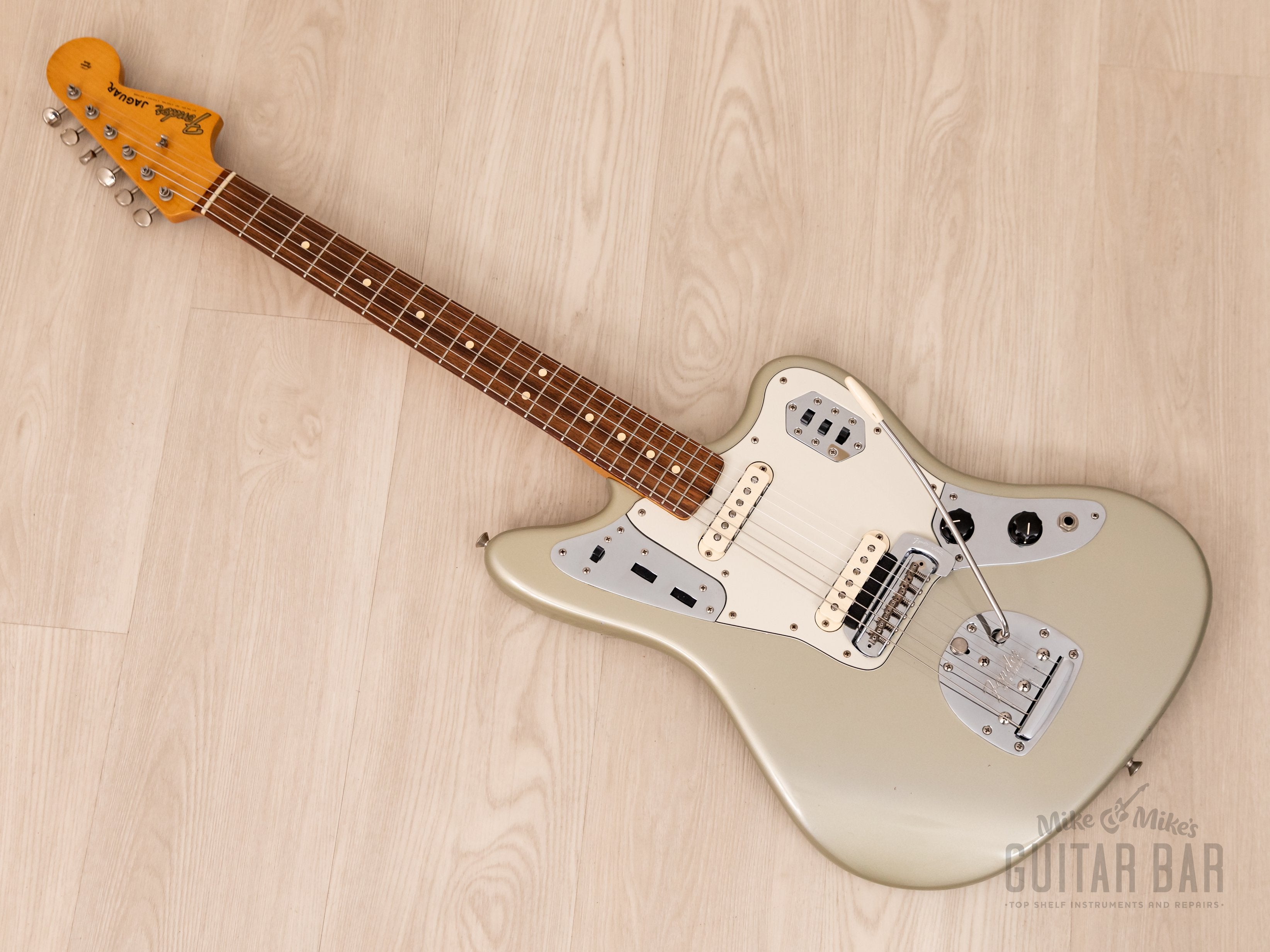 2001 Fender American Vintage '62 Jaguar Offset Electric Guitar 