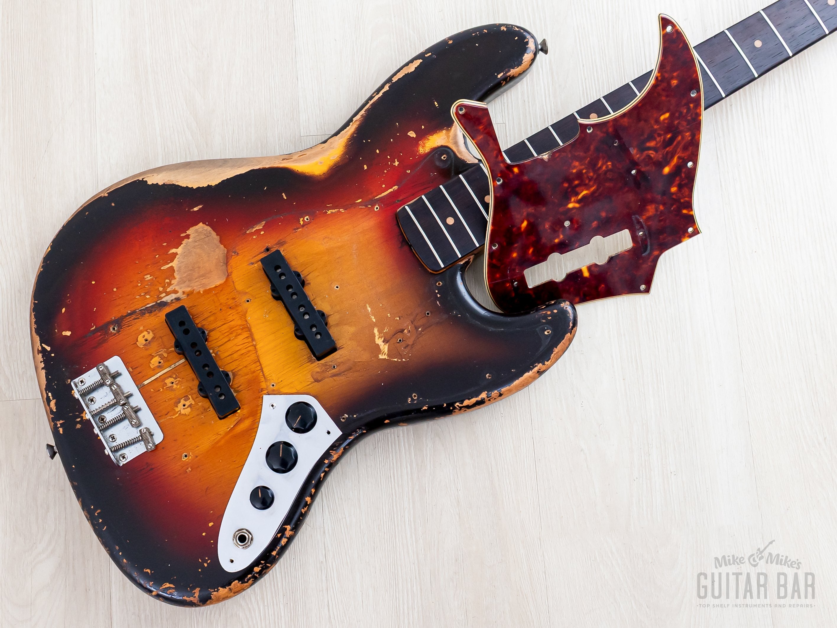 1962 Fender Jazz Bass Vintage Pre-CBS Slab Board, Sunburst w/ Case