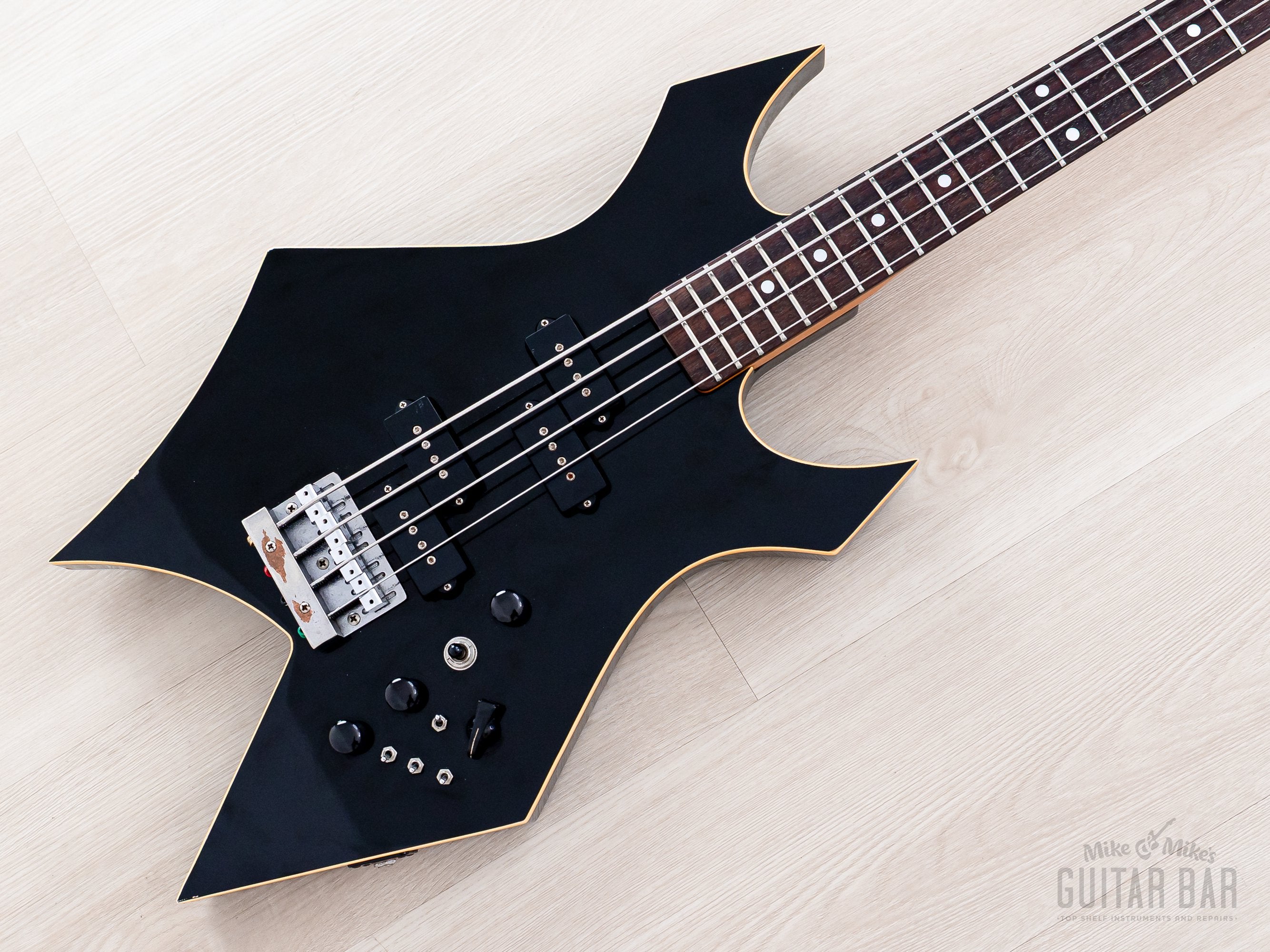 1987 B.C. Rich NJ Series Warlock Bass Black w/ Active Electronics, Jap