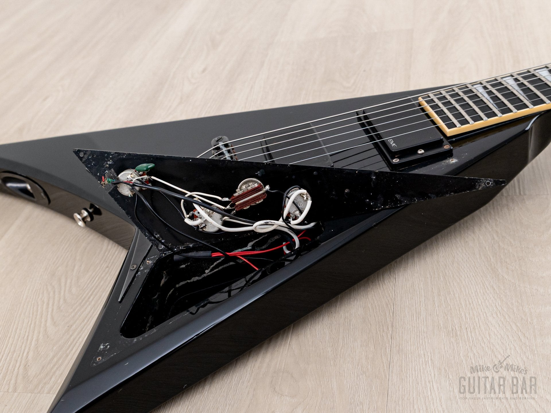 2006 Jackson Stars Randy Rhoads RR-J2BE Flying V Black w