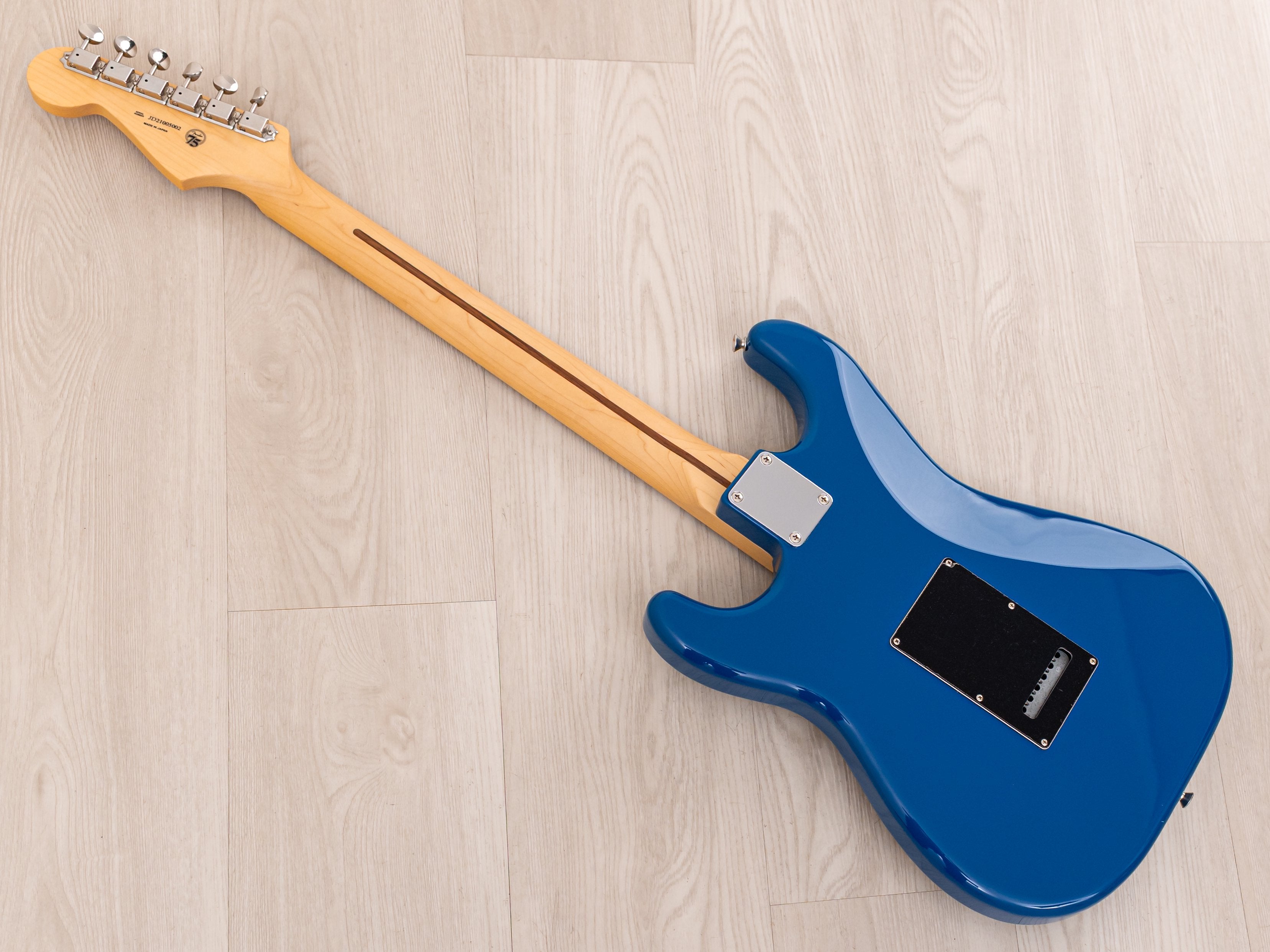 2022 Fender Hybrid II Stratocaster Forest Blue, Japan MIJ