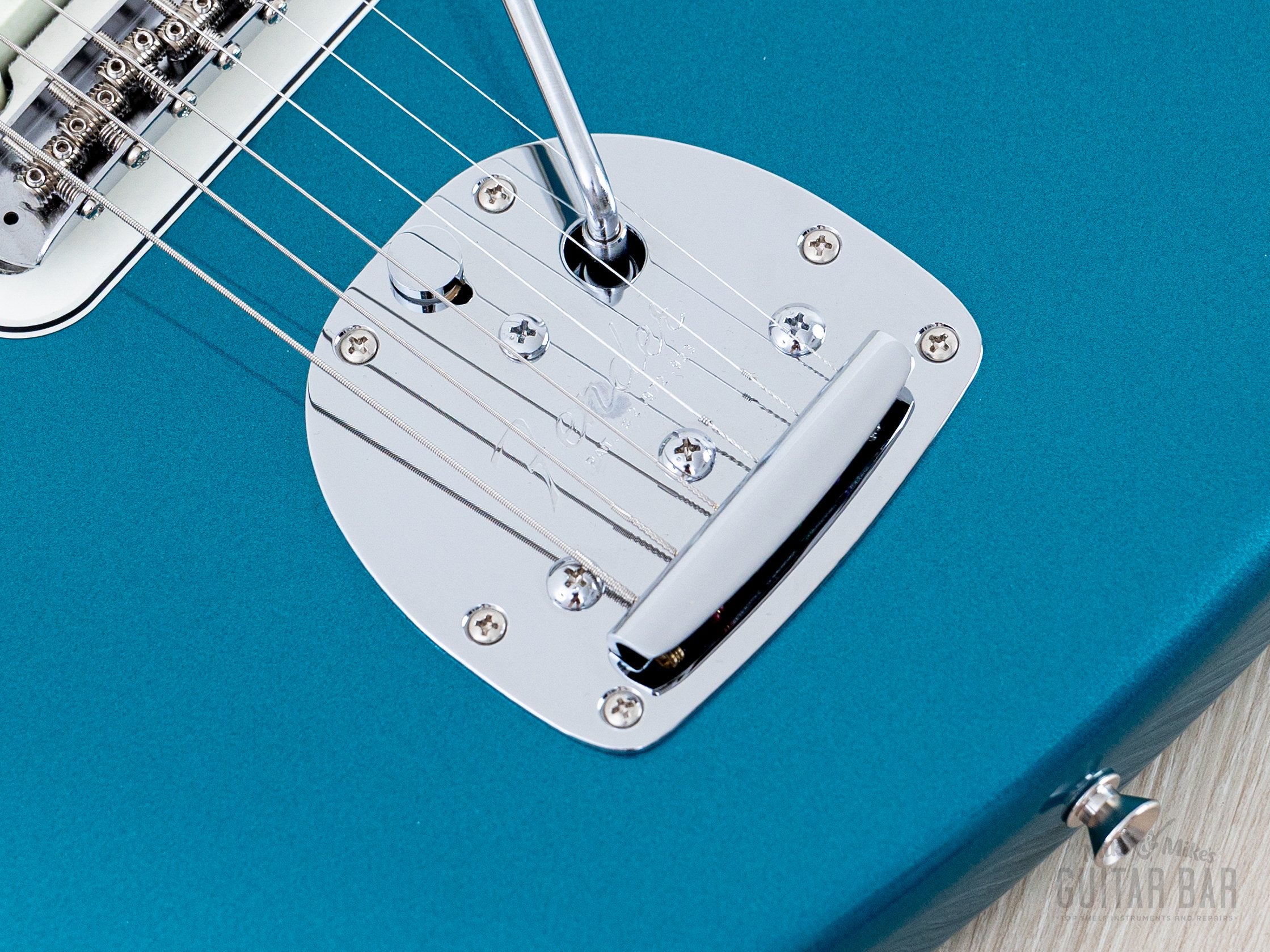 2025 Fender Traditional II Late '60s Jazzmaster Ocean Turquoise + Head