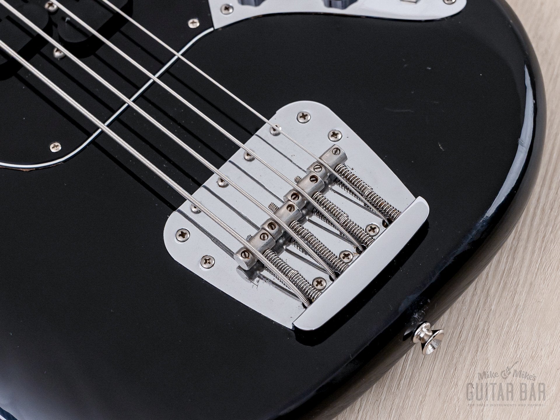 1976 Fender Mustang Bass Vintage Short Scale Bass Black 100% Original
