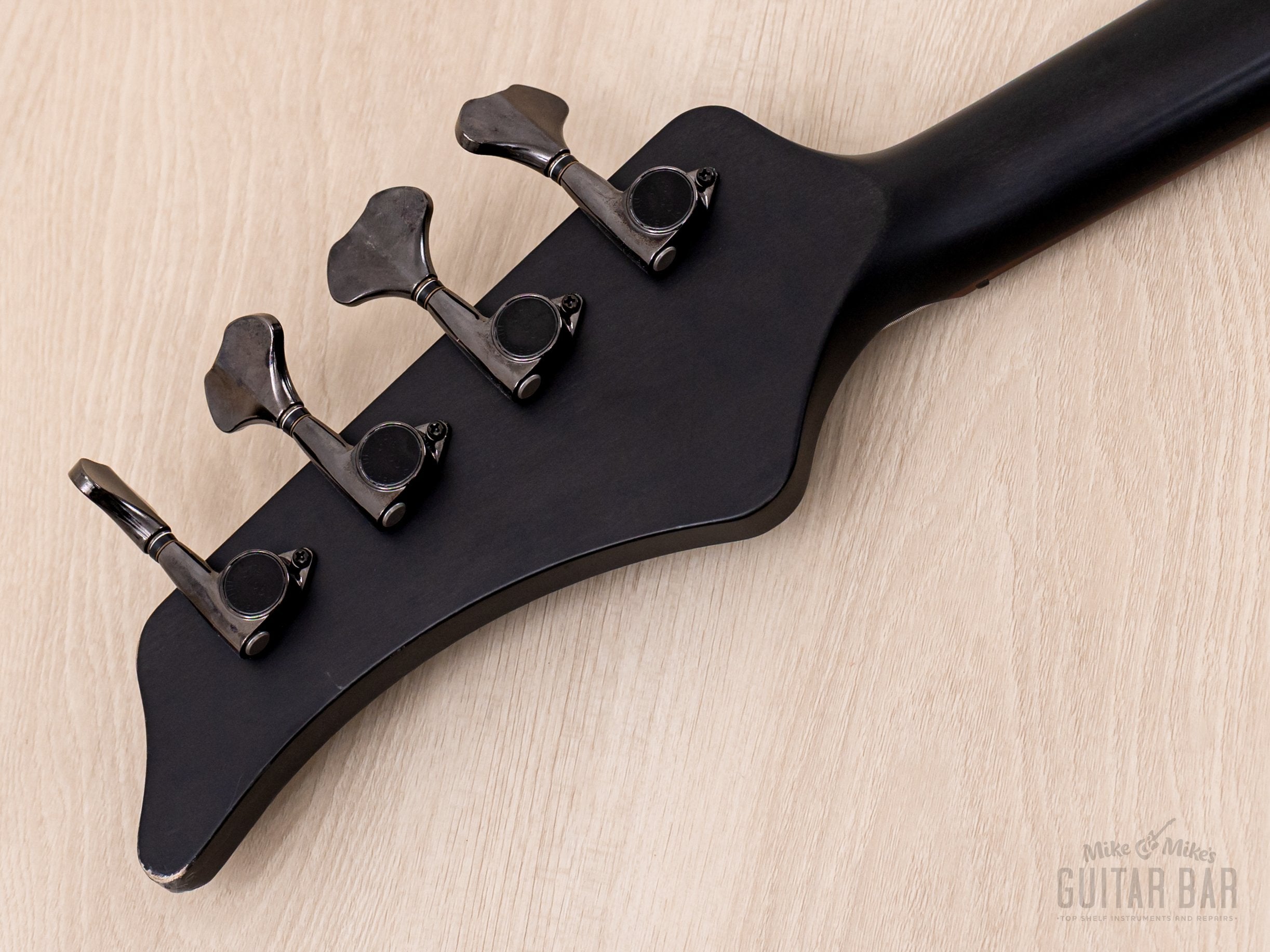 2021 EVO Bass B0101Z-4 Aluminum Body w/ Aguilar Pickups, OPB-3 Active Preamp, Flight Case & Tags