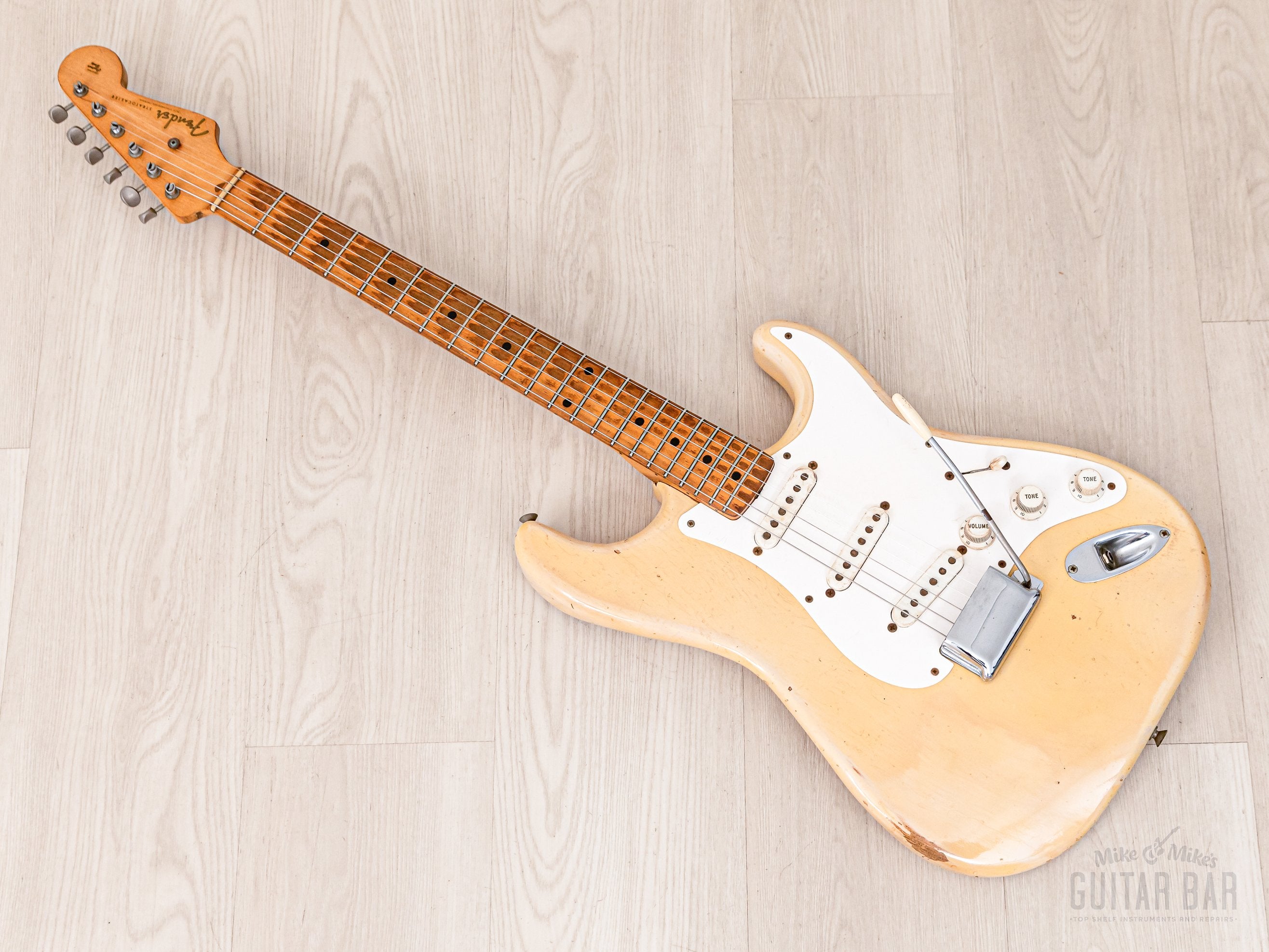 1956 Fender Stratocaster Vintage Guitar One-Piece Ash, Blonde w/ V Nec