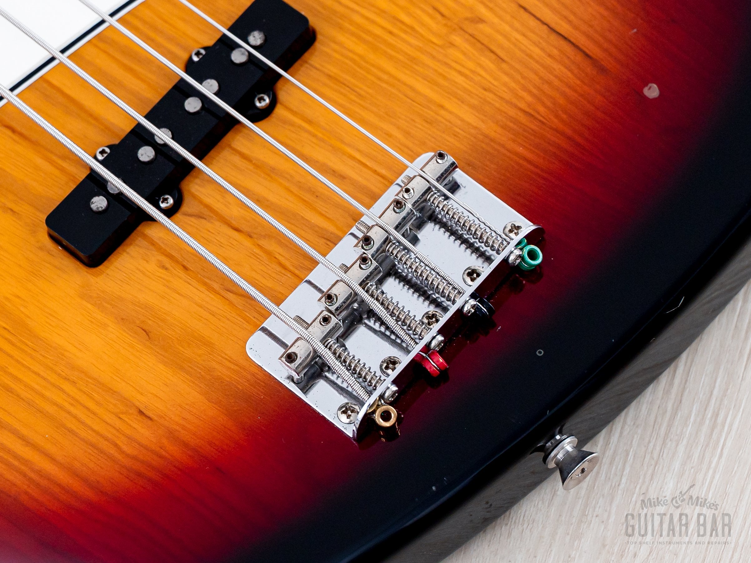 2000 Fender Jazz Bass '75 Vintage Reissue JB75-90US Sunburst Ash, Japa