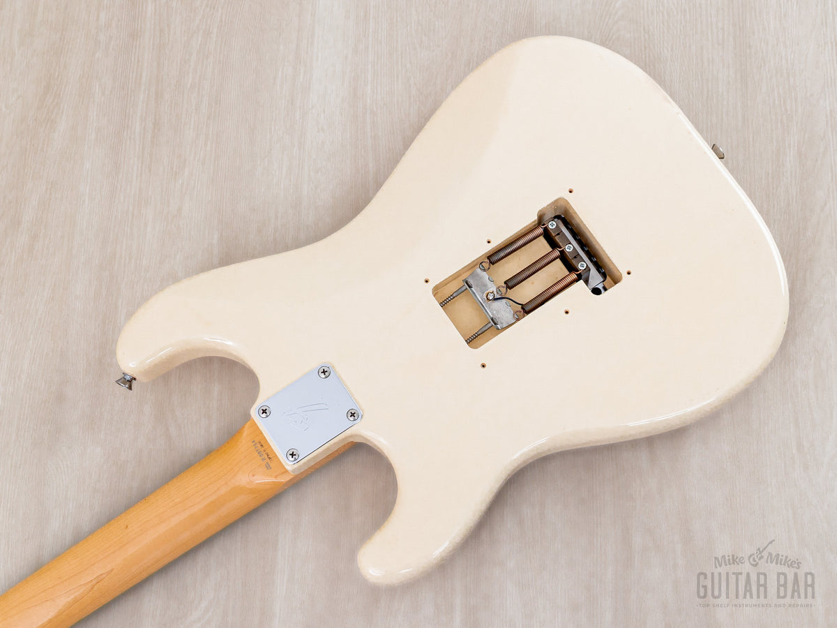Back of the body with open tremolo cavity