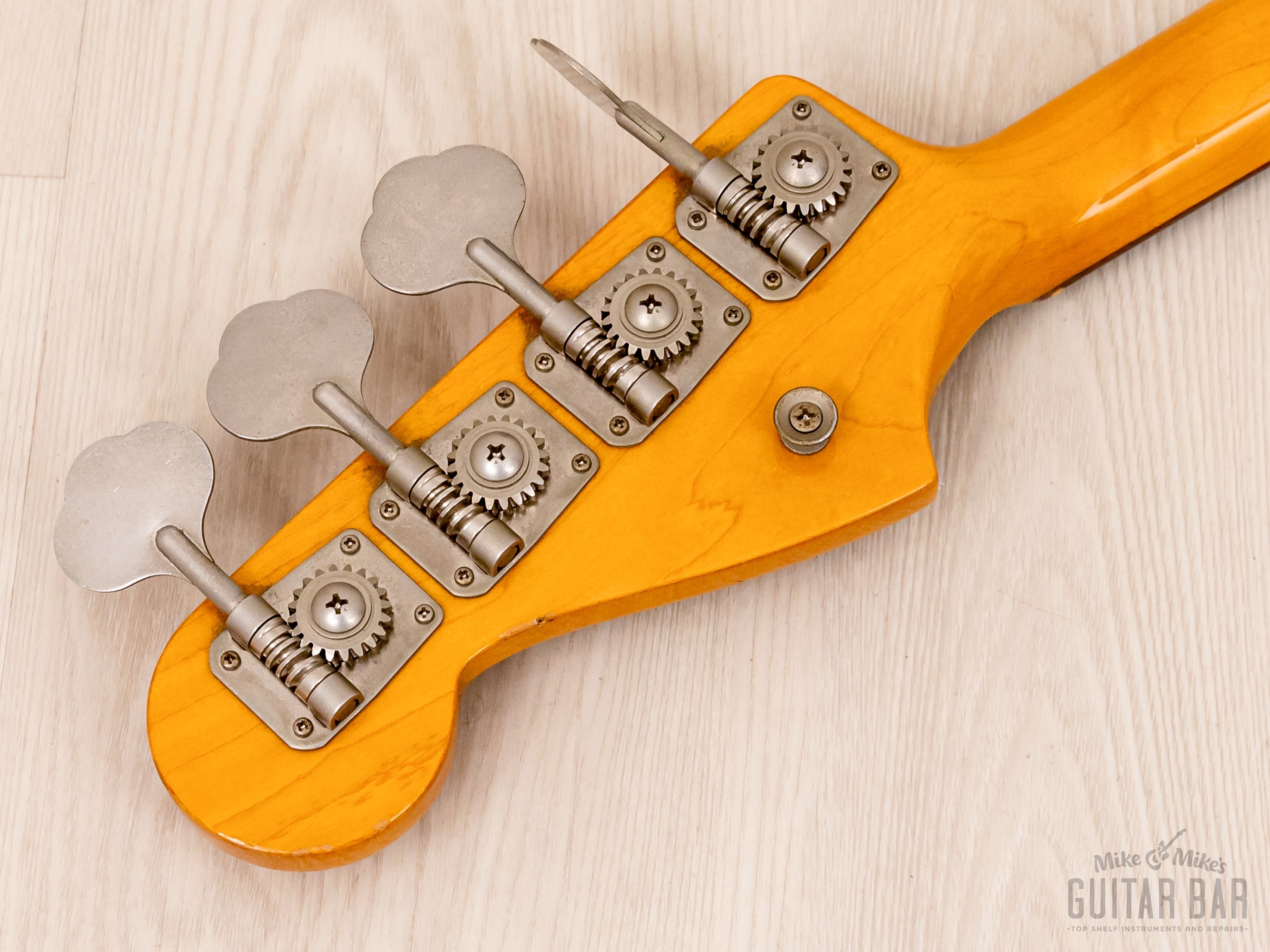 2000 Fender Jazz Bass '62 Vintage Reissue JB62-58 Sunburst, Japan CIJ