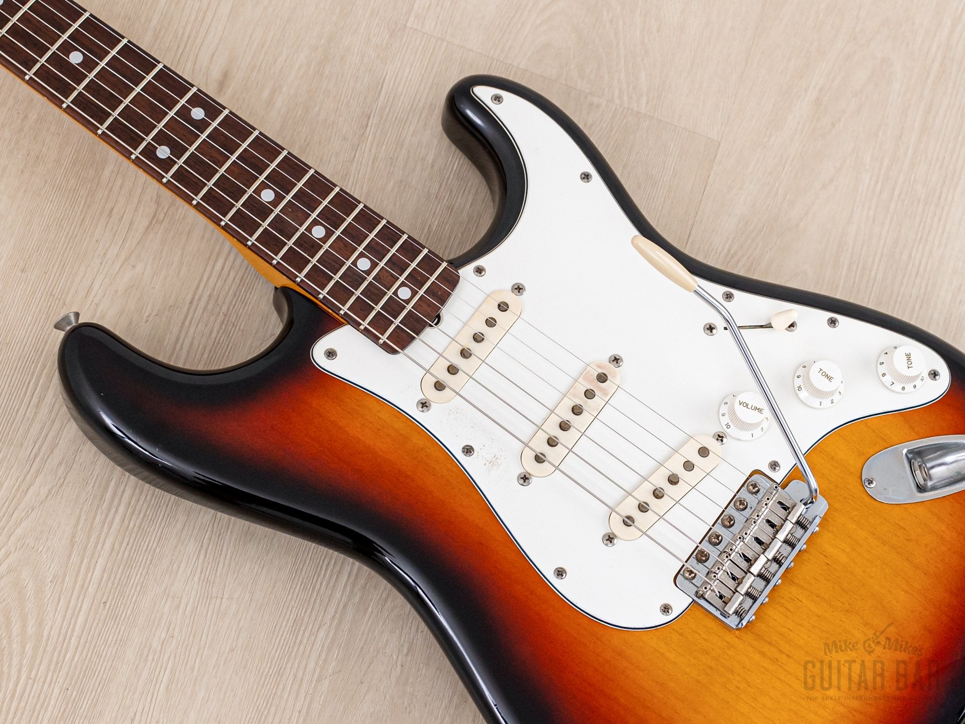 1982 Fender '62 Stratocaster JV ST62-85 Sunburst w/ USA