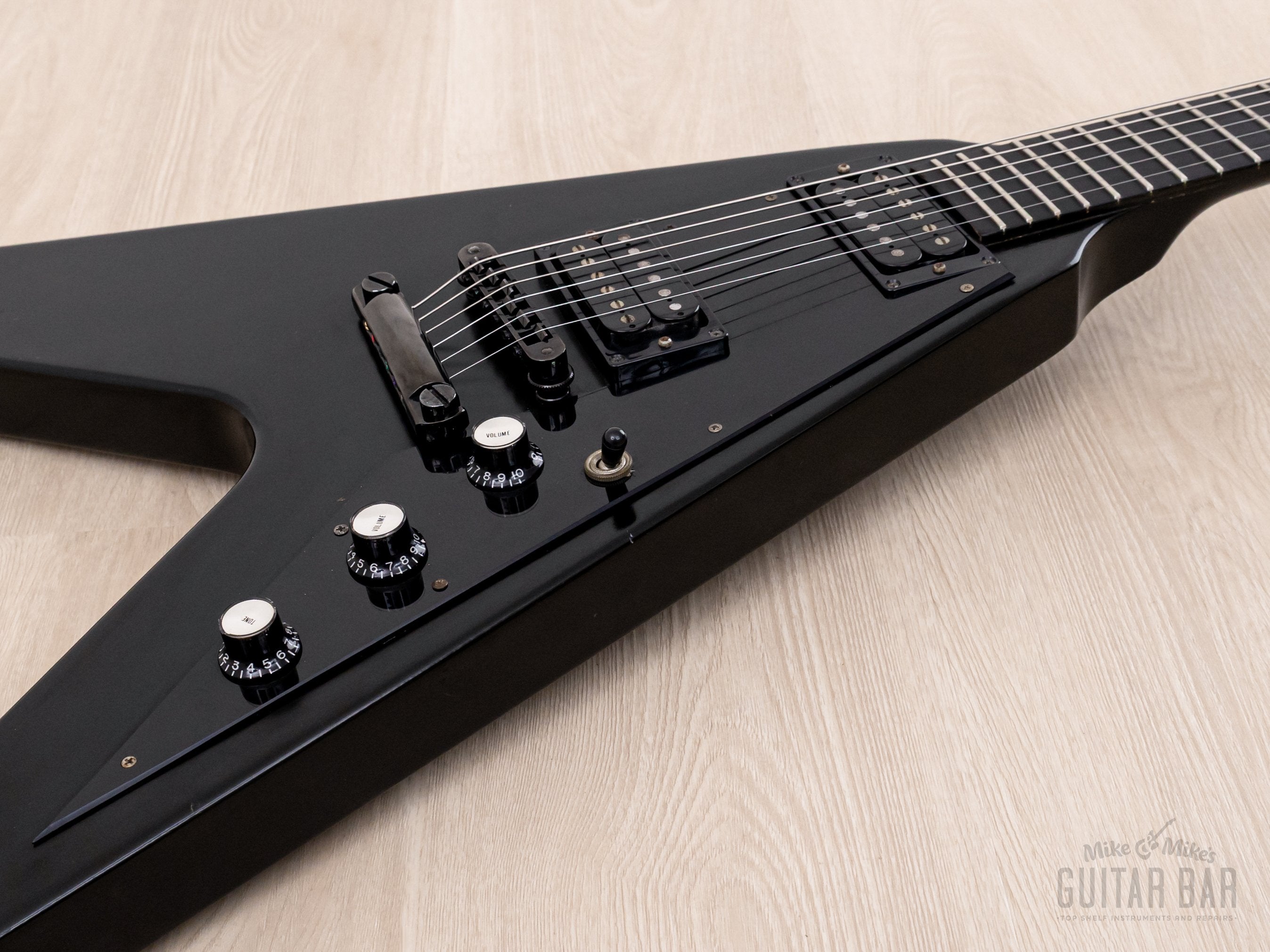 2000 Gibson Flying V Gothic Flat Black w/ Case
