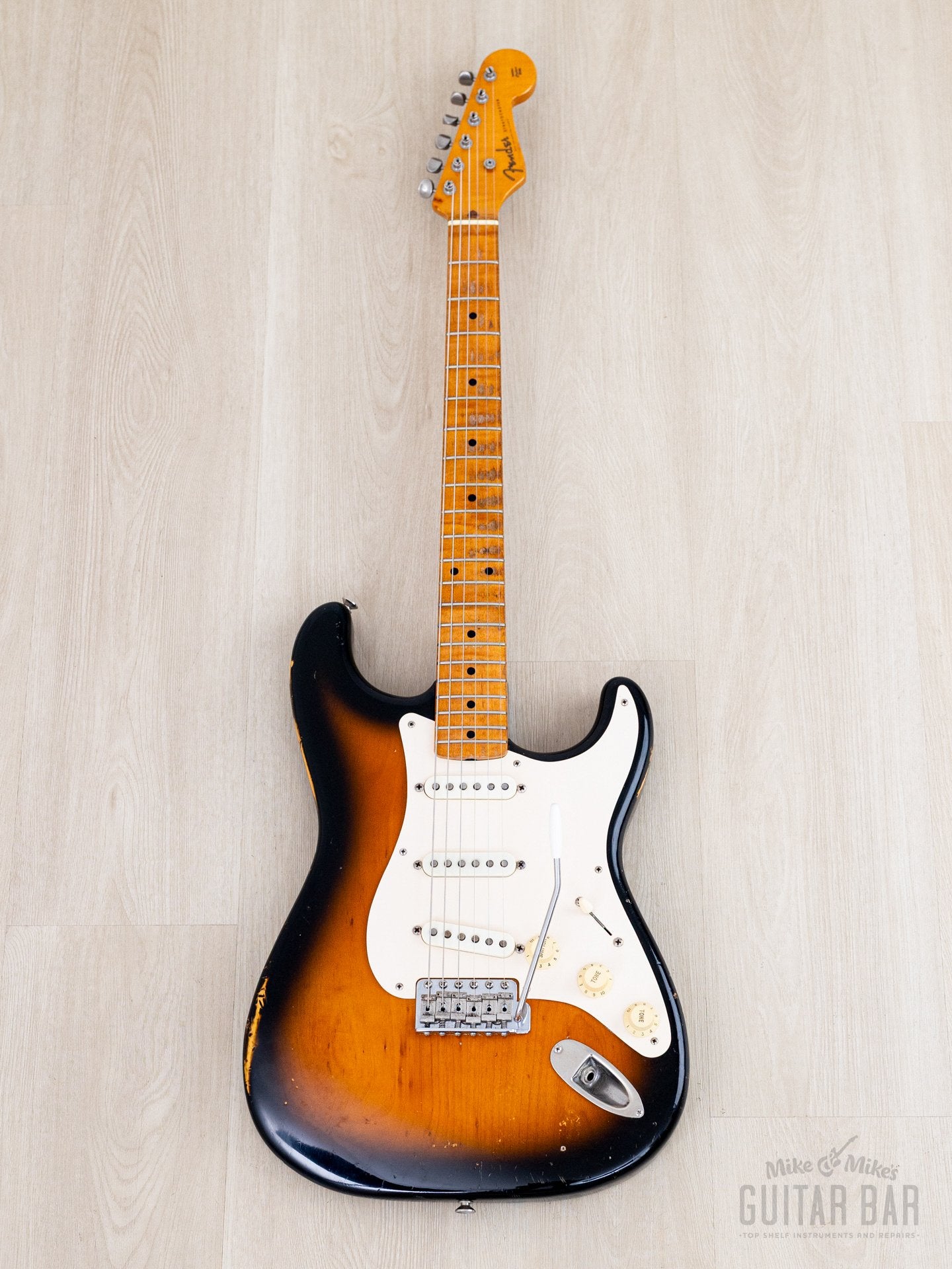 1989 Fender '54 Stratocaster ST54-900 Sunburst Lacquer w