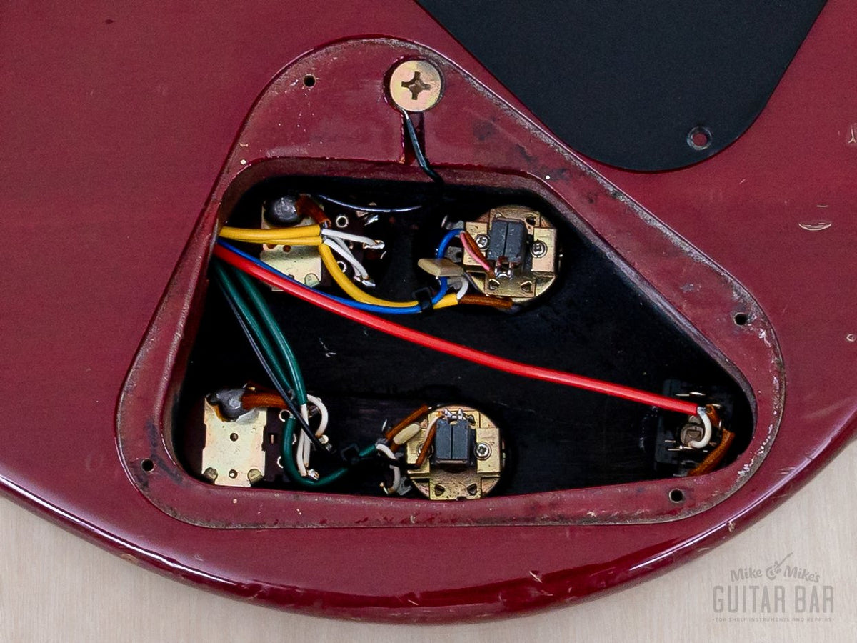 Yamaha SG1000 rear control cavity with pots and wiring