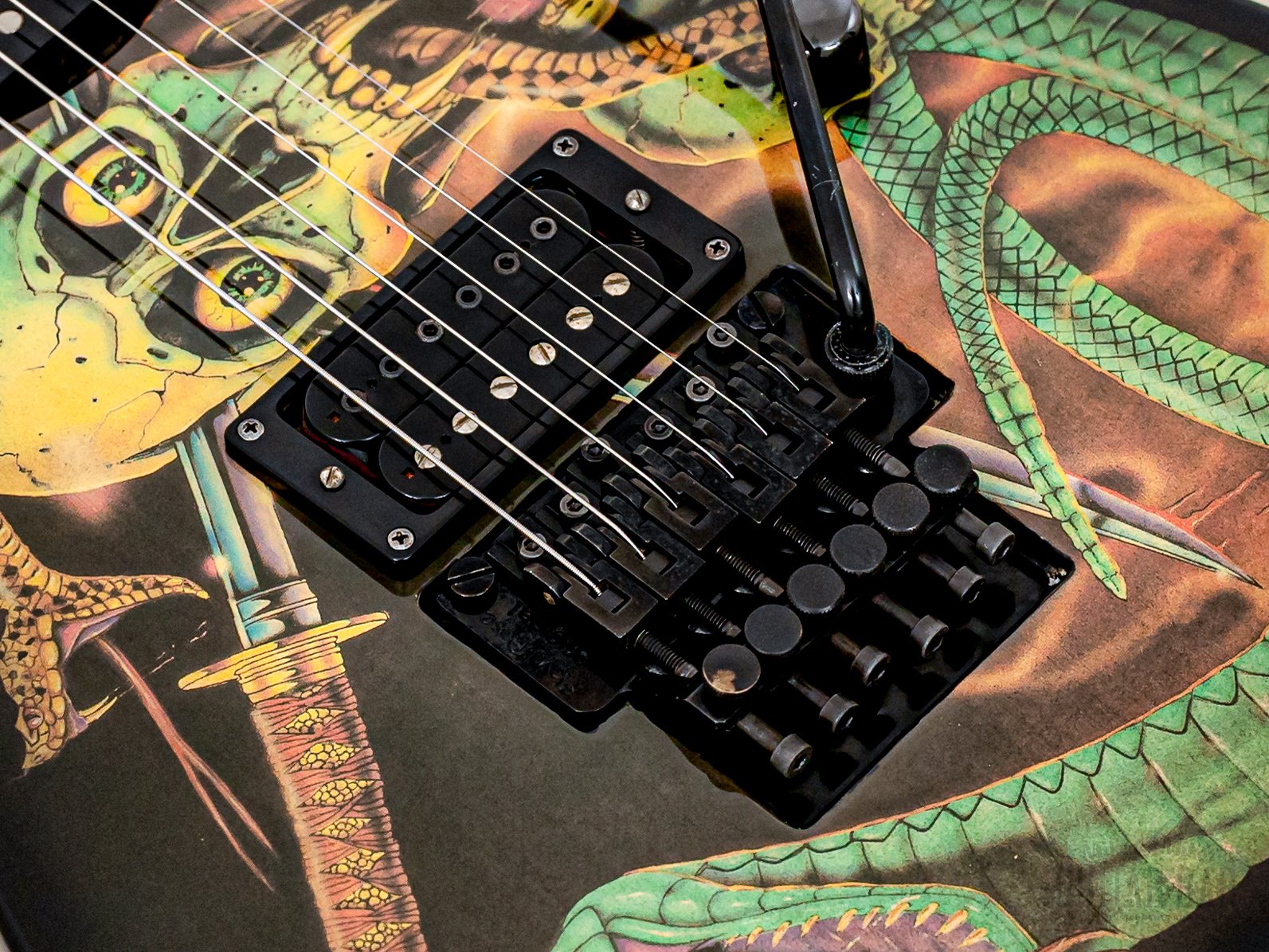 ギター ESP George Lynch Skulls&snakes 90 model SKULLS & SNAKES - The ESP Guitar Company