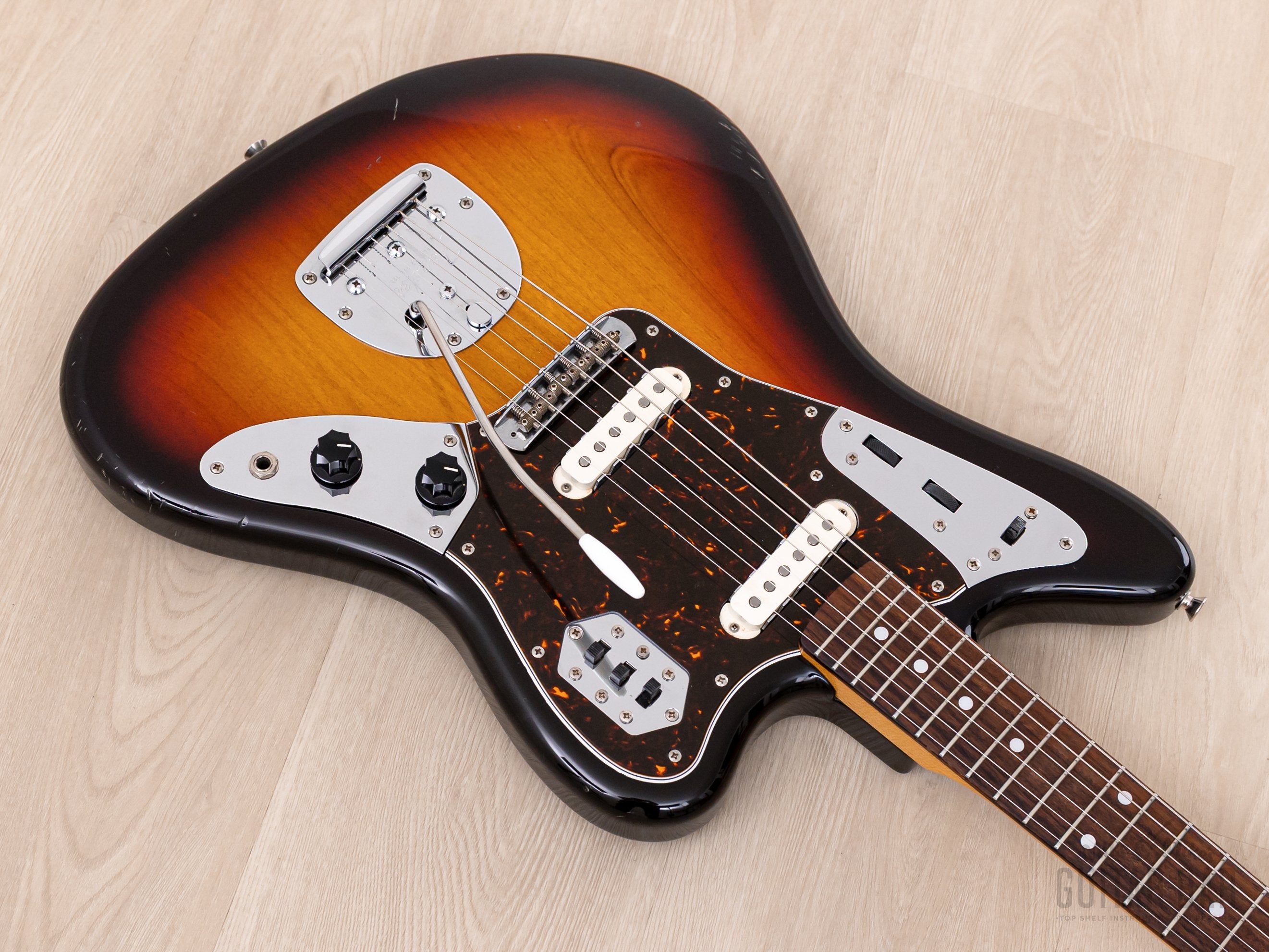 2015 Fender Japan Exclusive Classic ‘60s Jaguar Offset Guitar Sunburst JG66, Japan MIJ