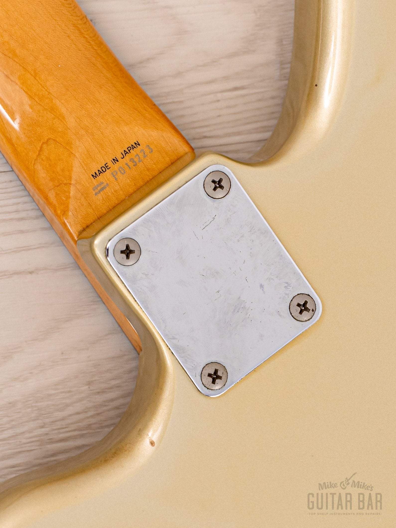 1993 Fender Order Made Jaguar '62 Vintage Reissue JG66 Shoreline Gold + Headstock w/ Case, Japan MIJ Fujigen
