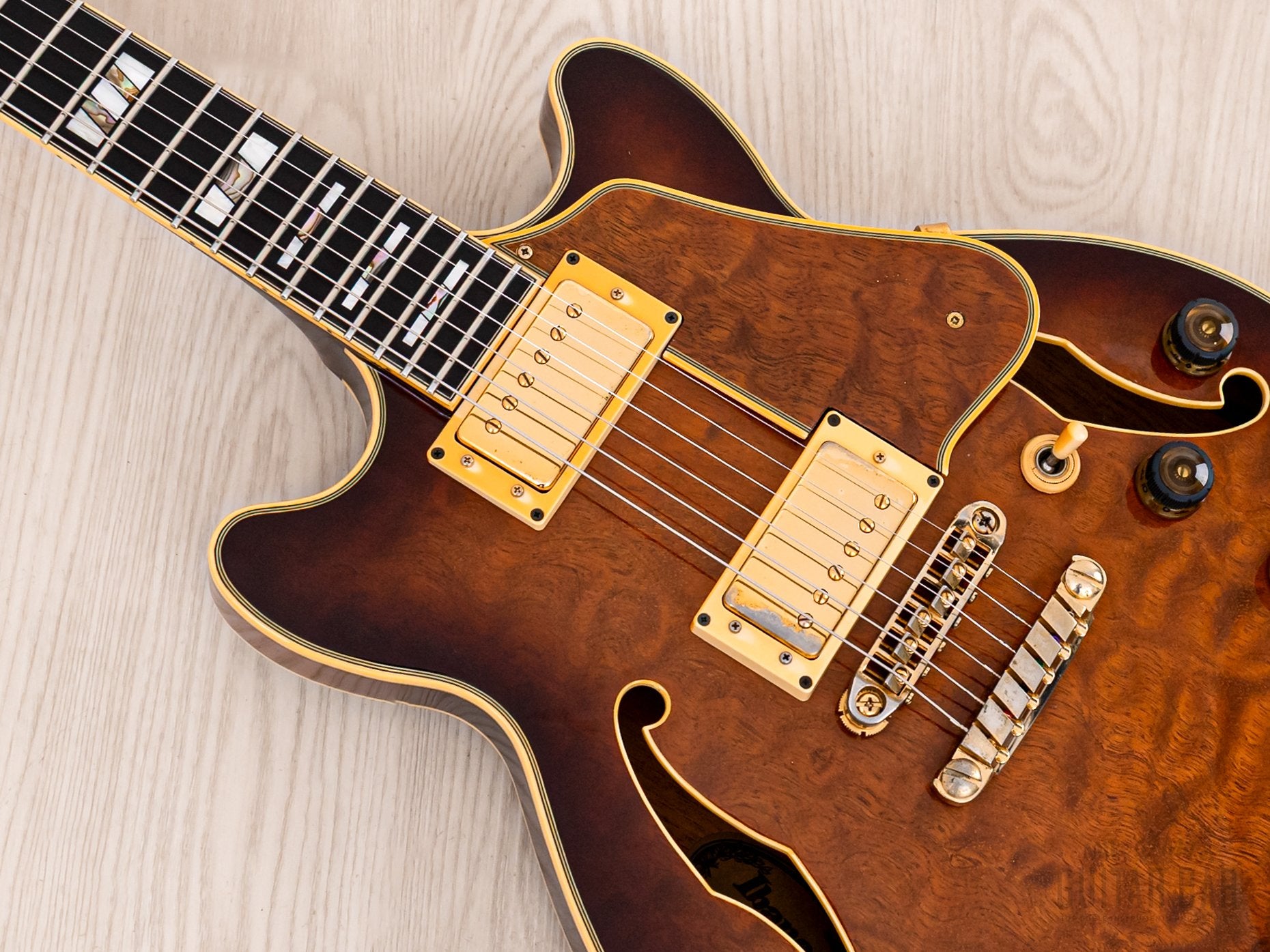 1988 Ibanez Artstar AM200 Burl Mahogany Vintage Semi-Hollow Guitar Antique Violin, Near-Mint